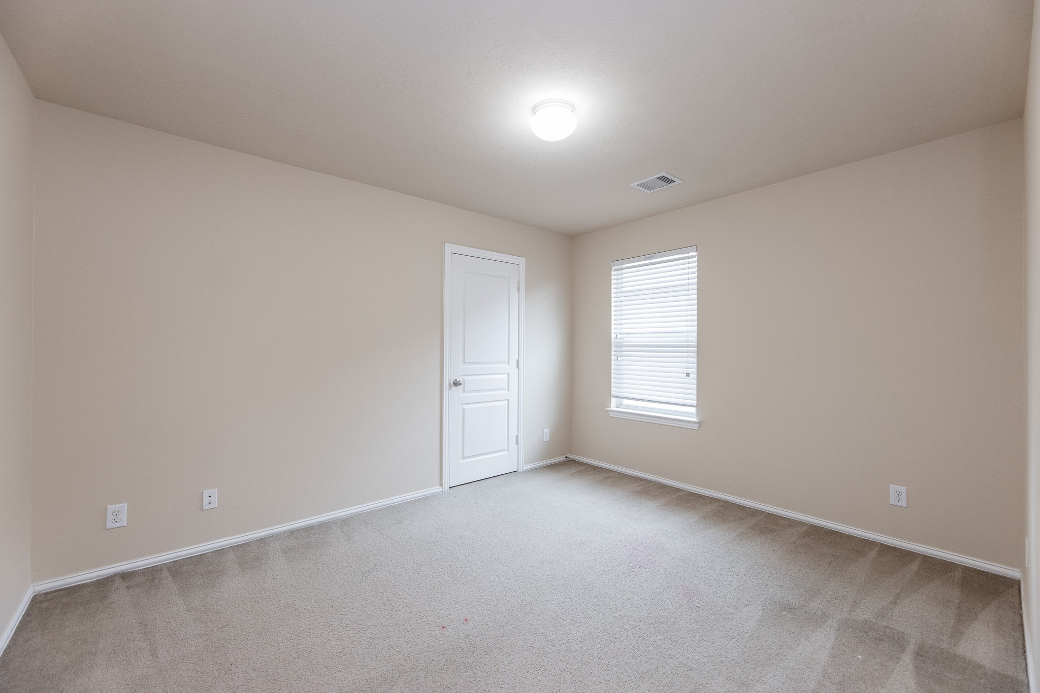 6138 Sierra Springs Lane Property Photo 24