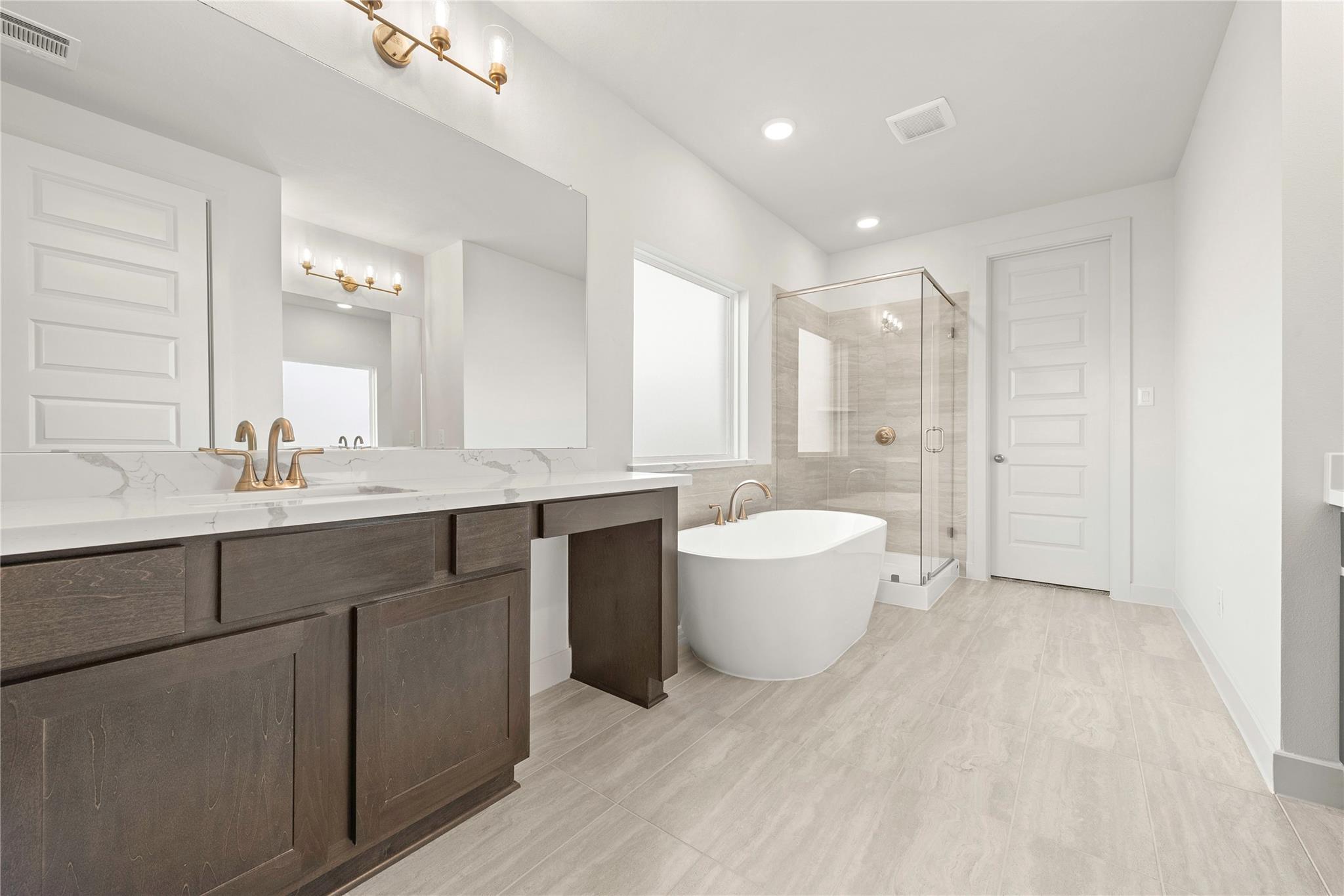 2019 Lobo Court Property Photo 8