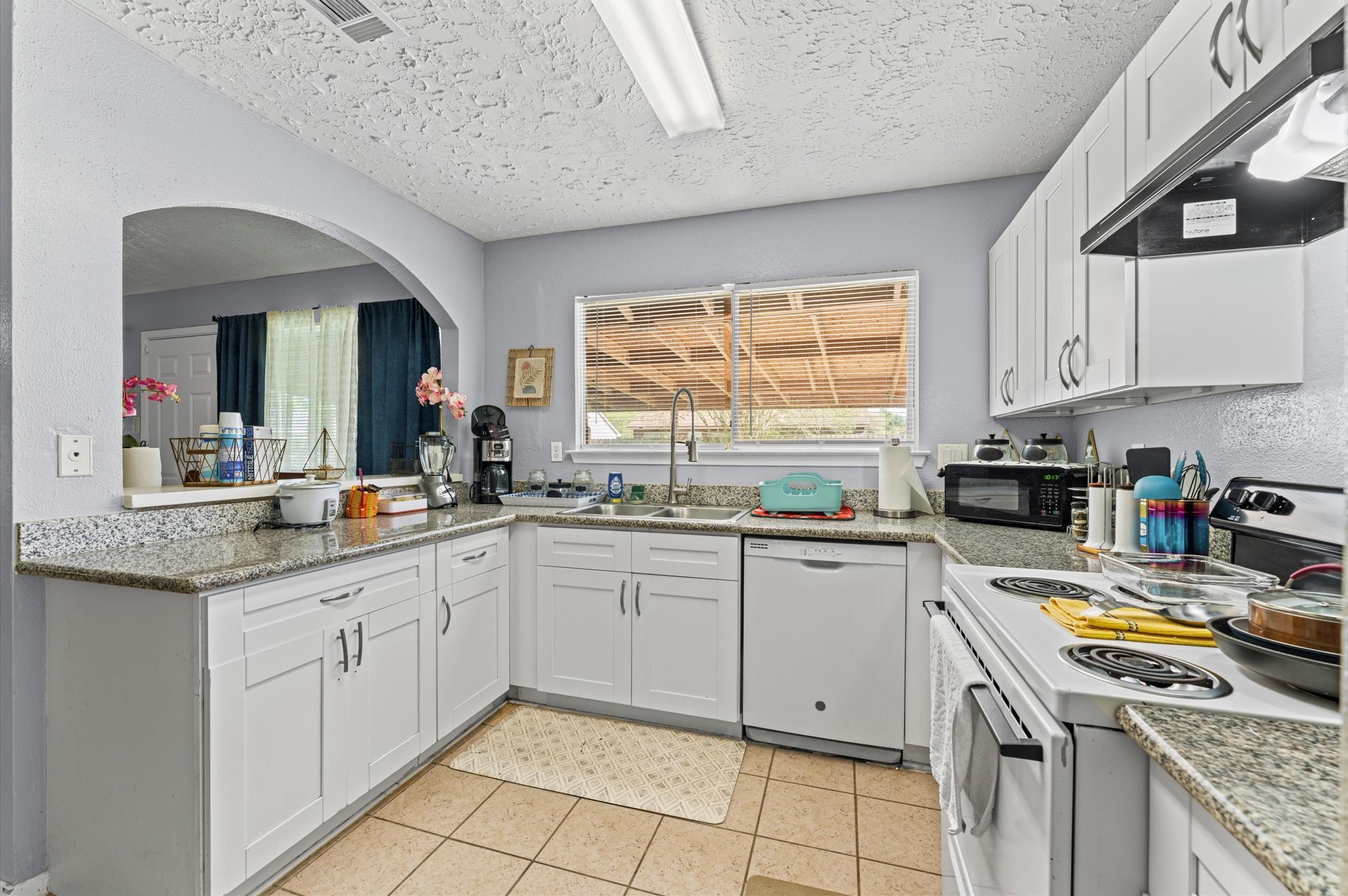 1810 Green Star Drive Property Photo 7
