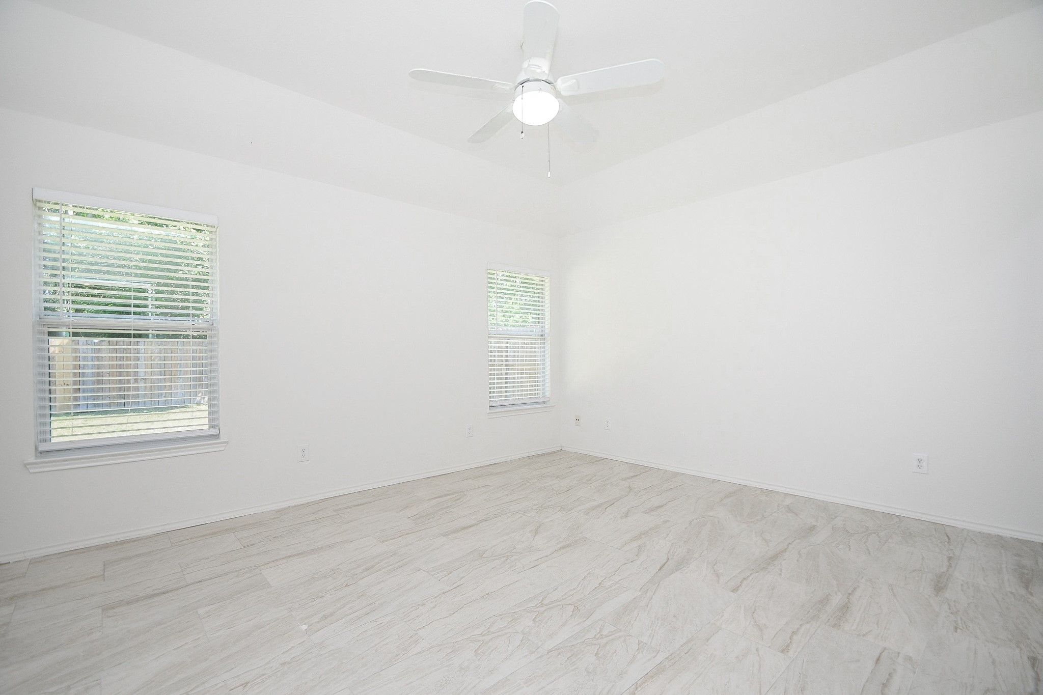 6306 Spruce Manor Lane Property Photo 13