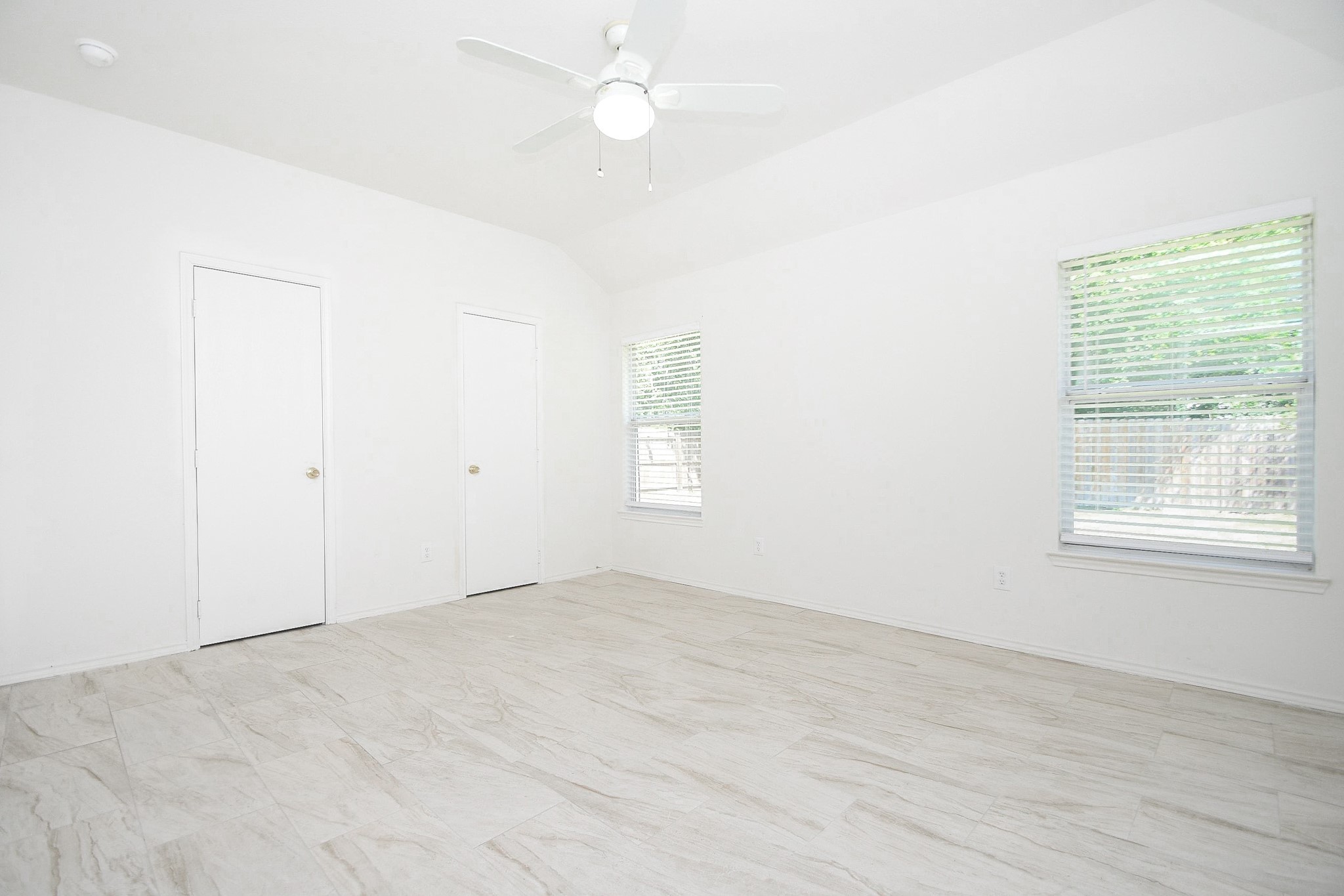 6306 Spruce Manor Lane Property Photo 14