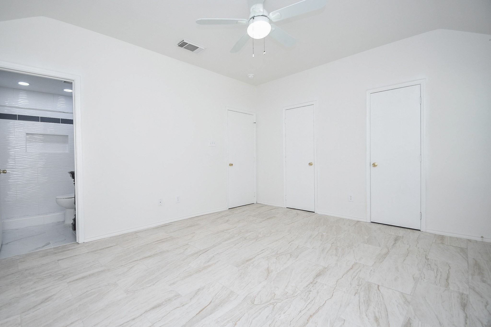 6306 Spruce Manor Lane Property Photo 16