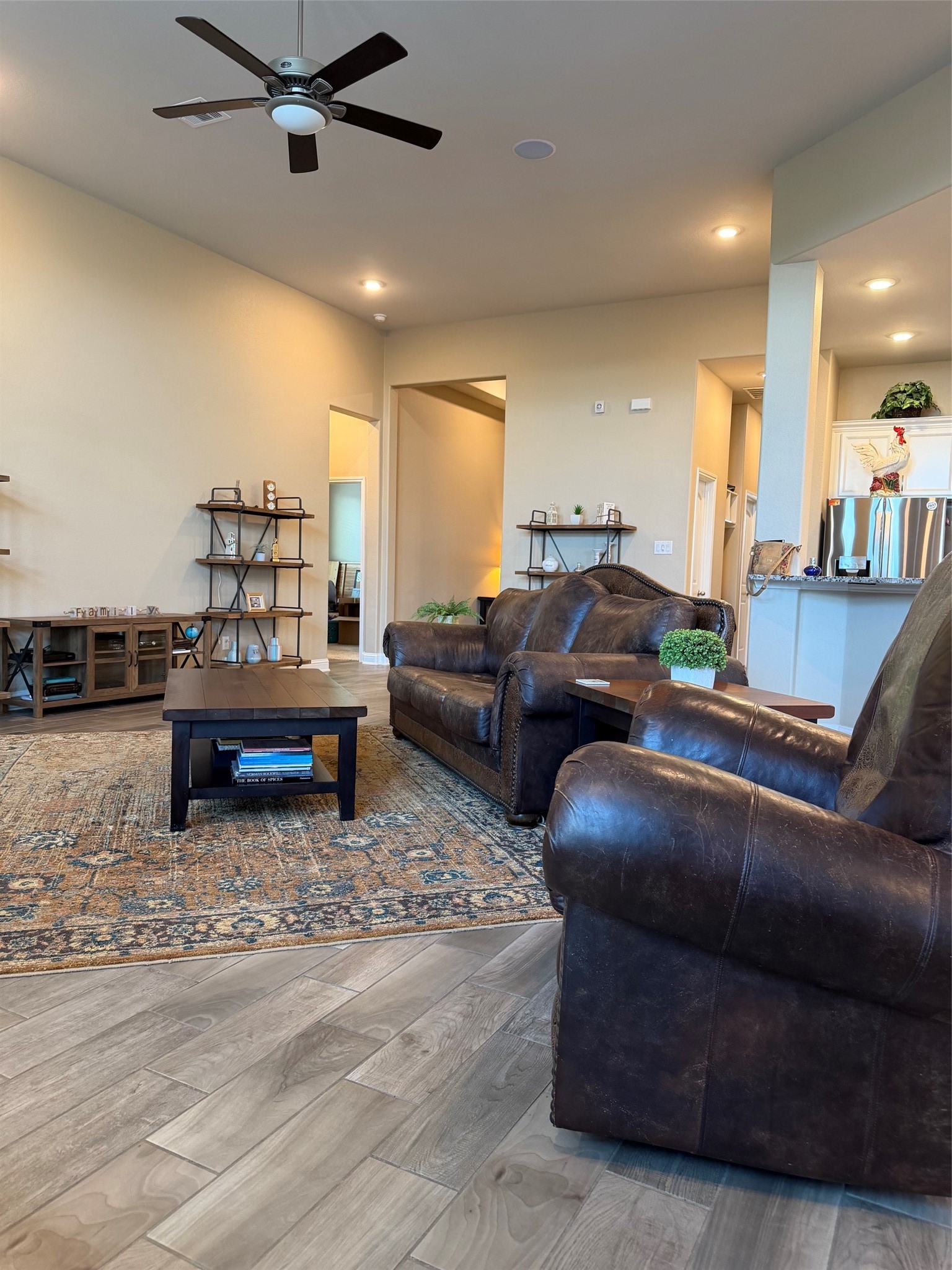 7310 Water Glen Lane Property Photo 15