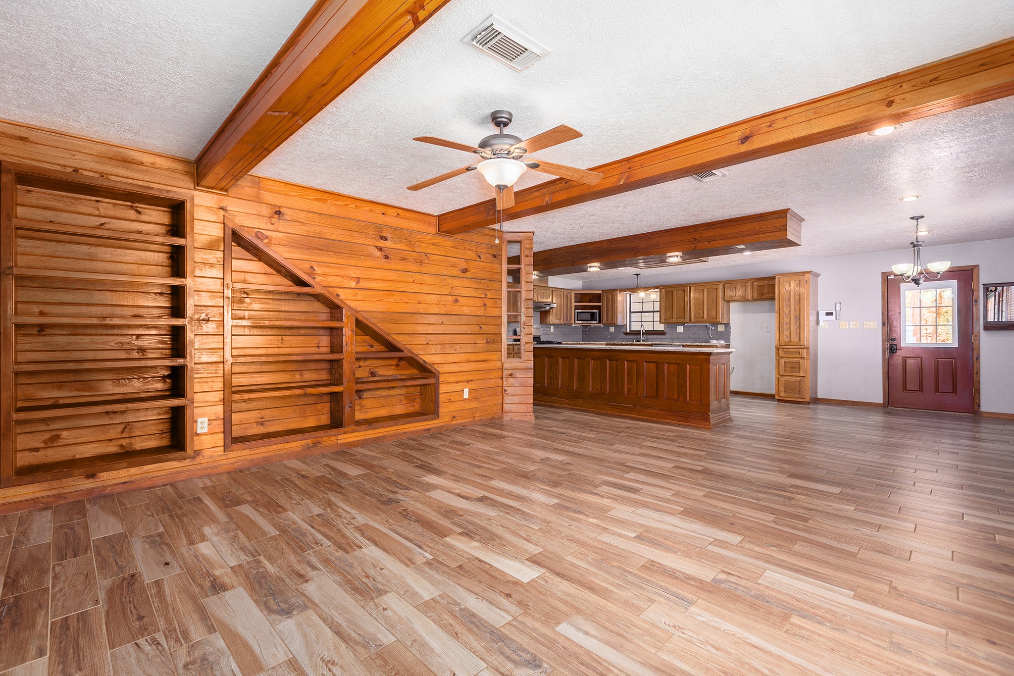 14750 Highway 146 N Property Photo 9