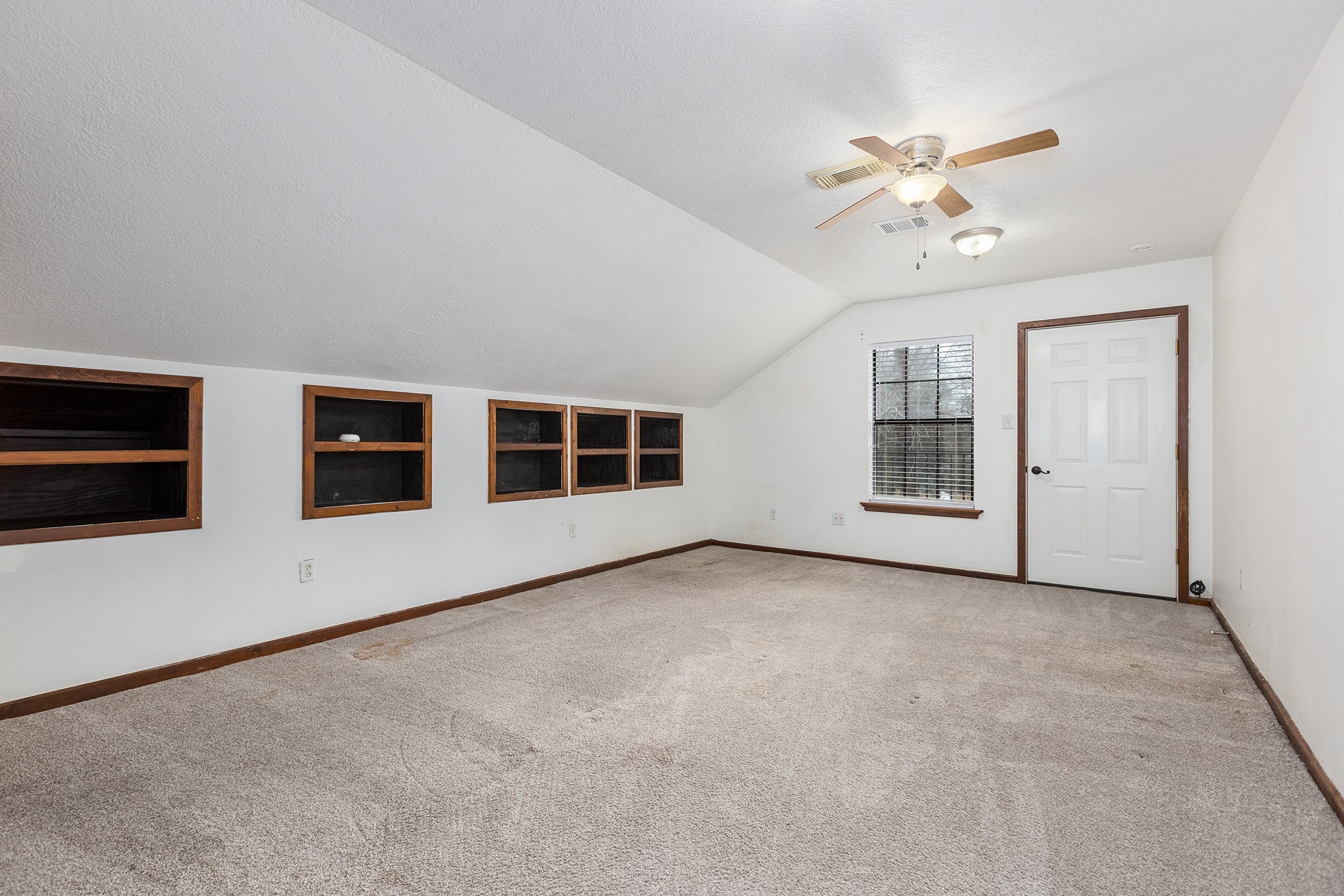 14750 Highway 146 N Property Photo 24