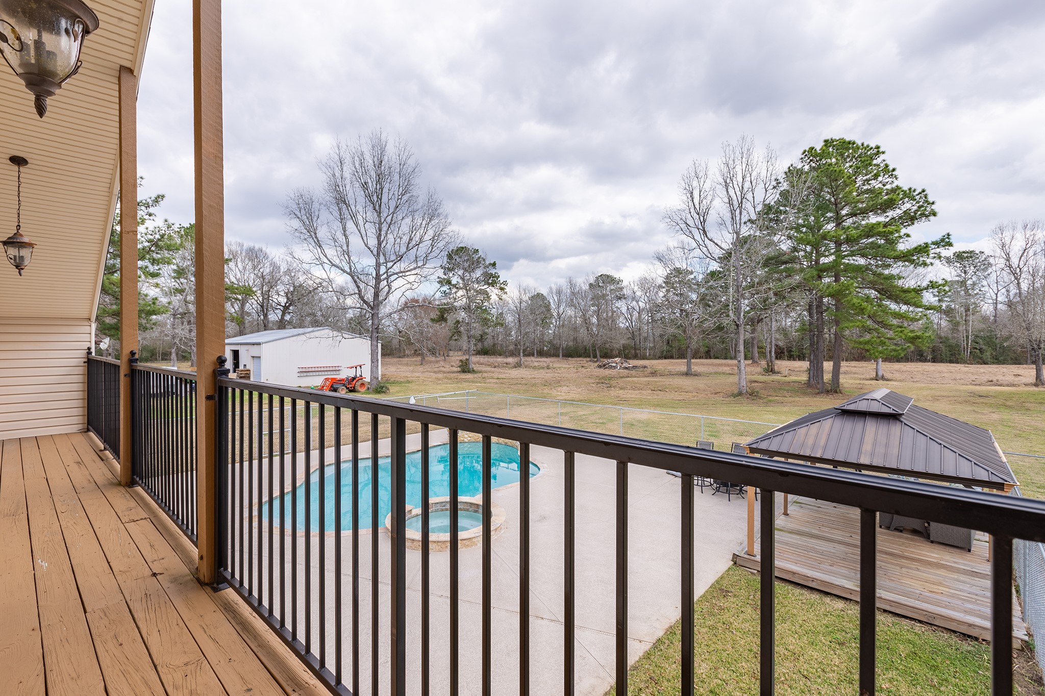 14750 Highway 146 N Property Photo 28