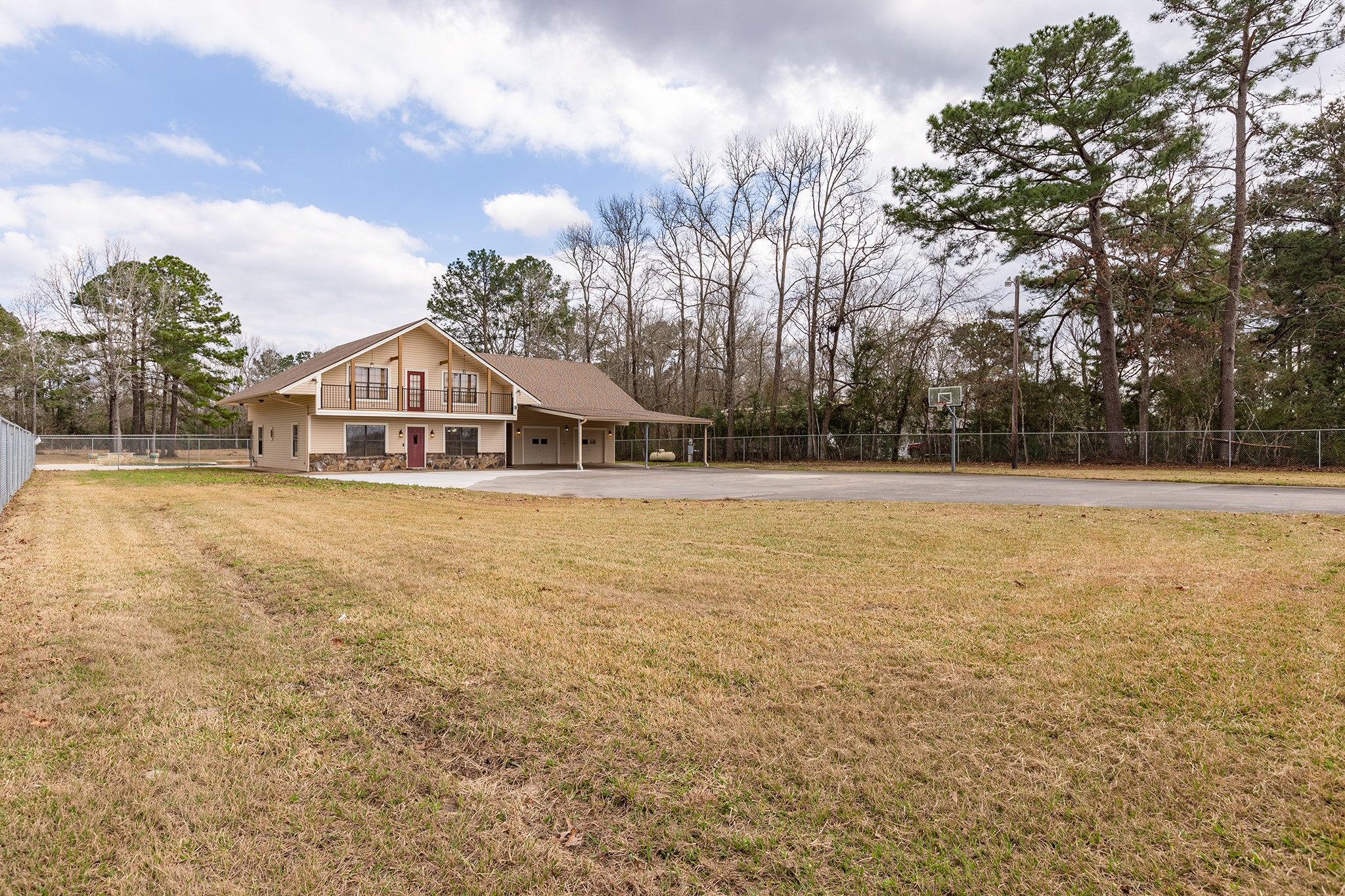 14750 Highway 146 N Property Photo 32
