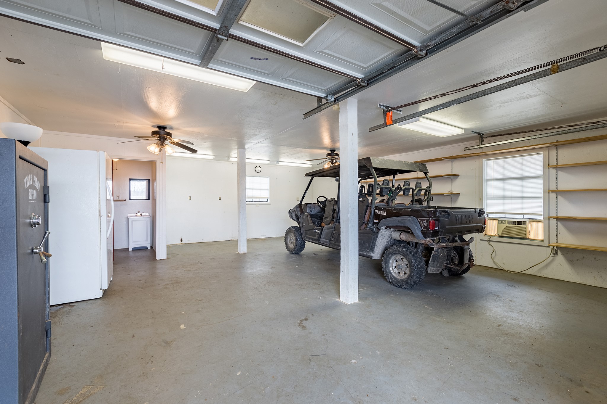 14750 Highway 146 N Property Photo 42