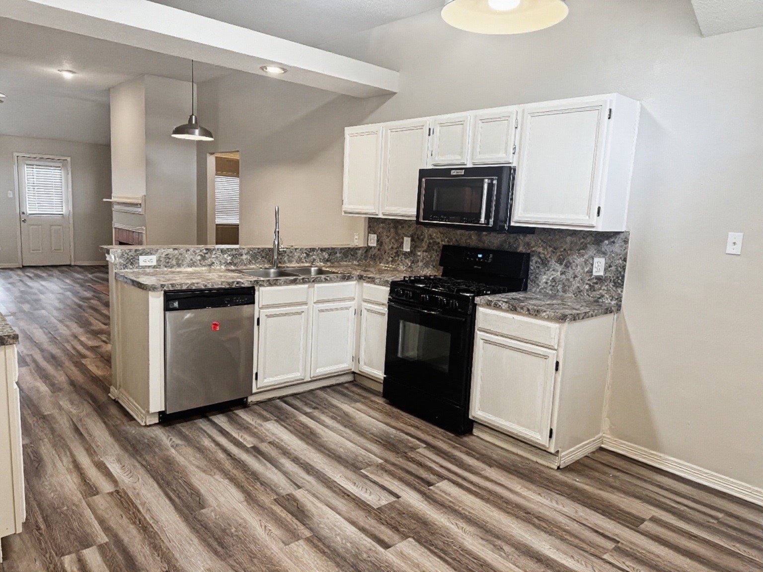 31248 N Head Drive Property Photo 13