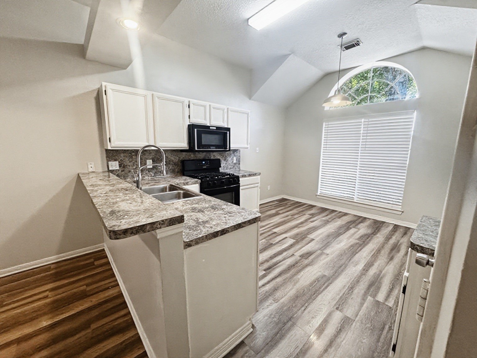 31248 N Head Drive Property Photo 15