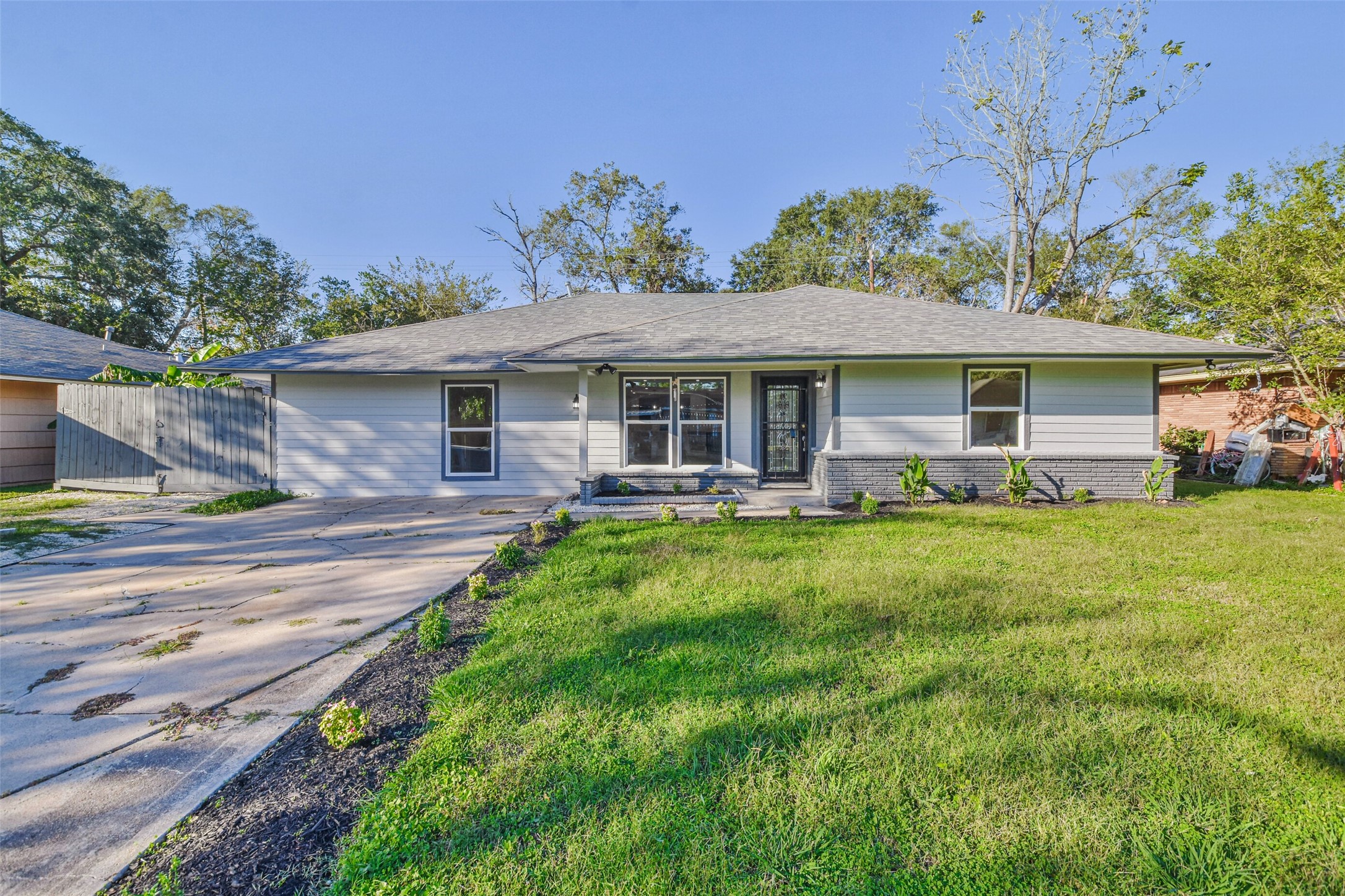 6315 Overdale Street Property Photo