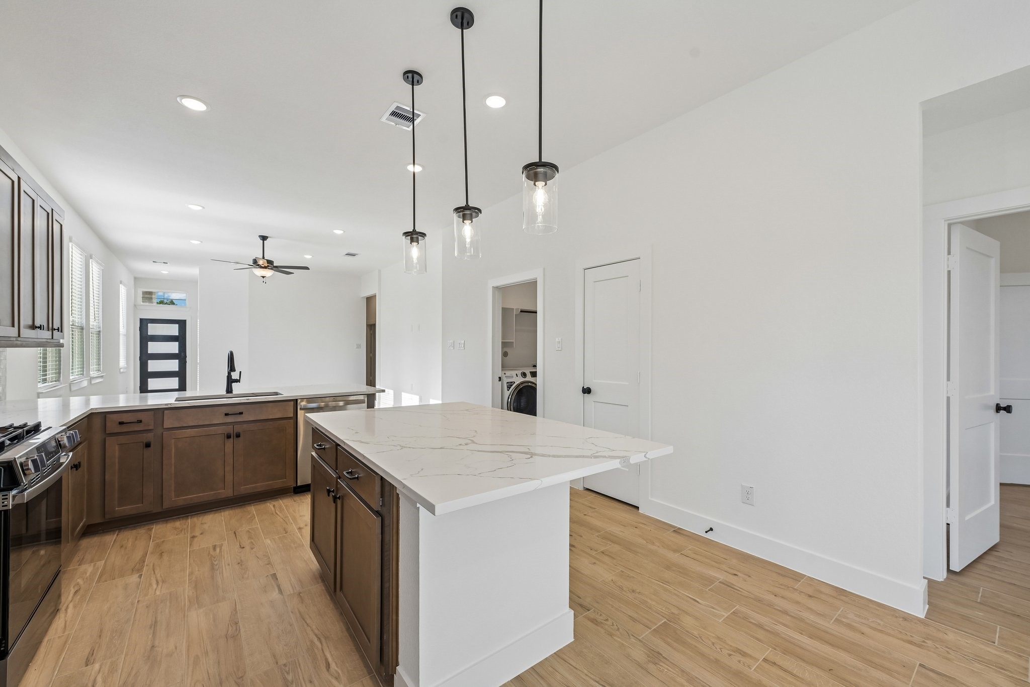 12802 Meadow Wind Way Property Photo 9