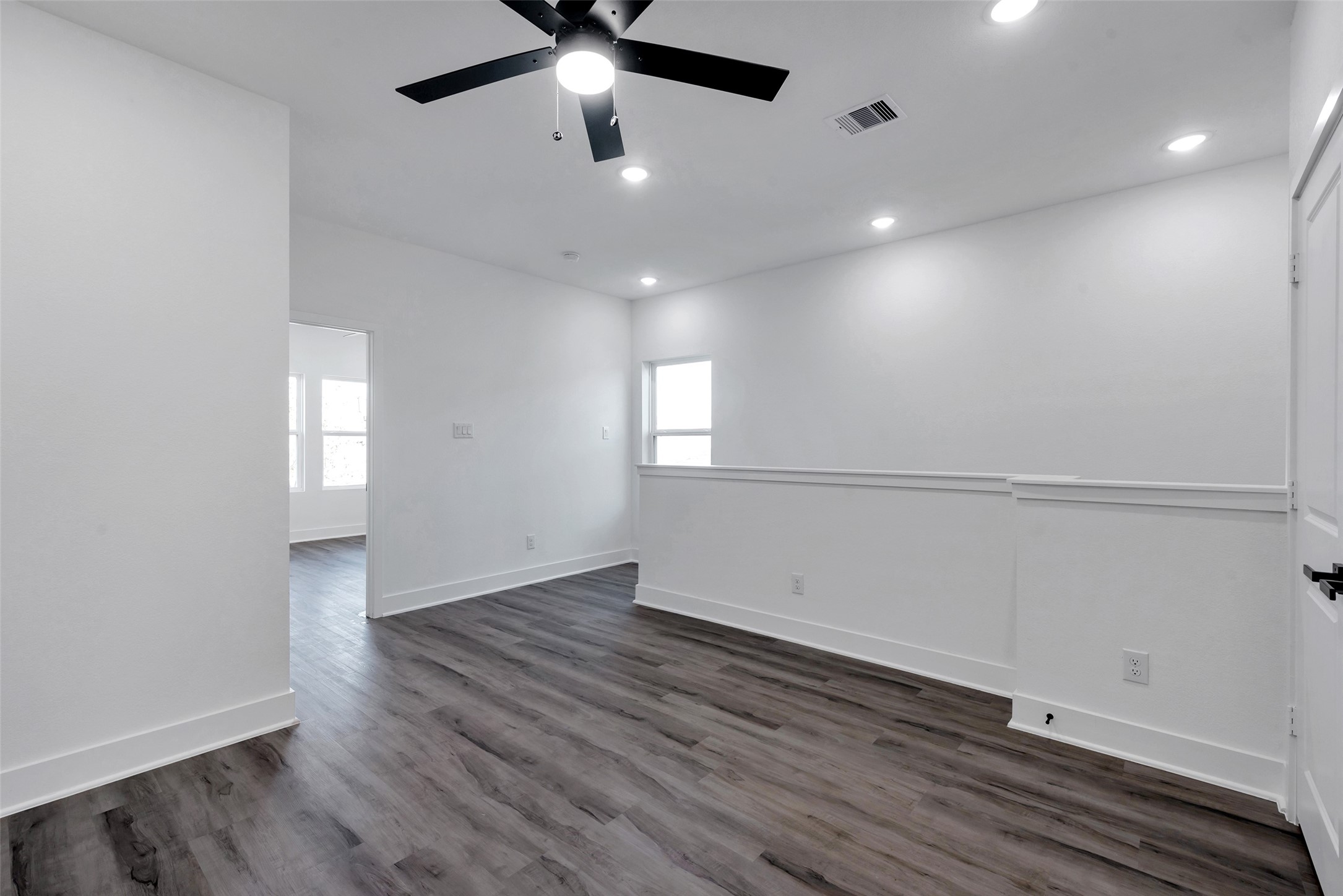 8328 Corinth Street B Property Photo 4