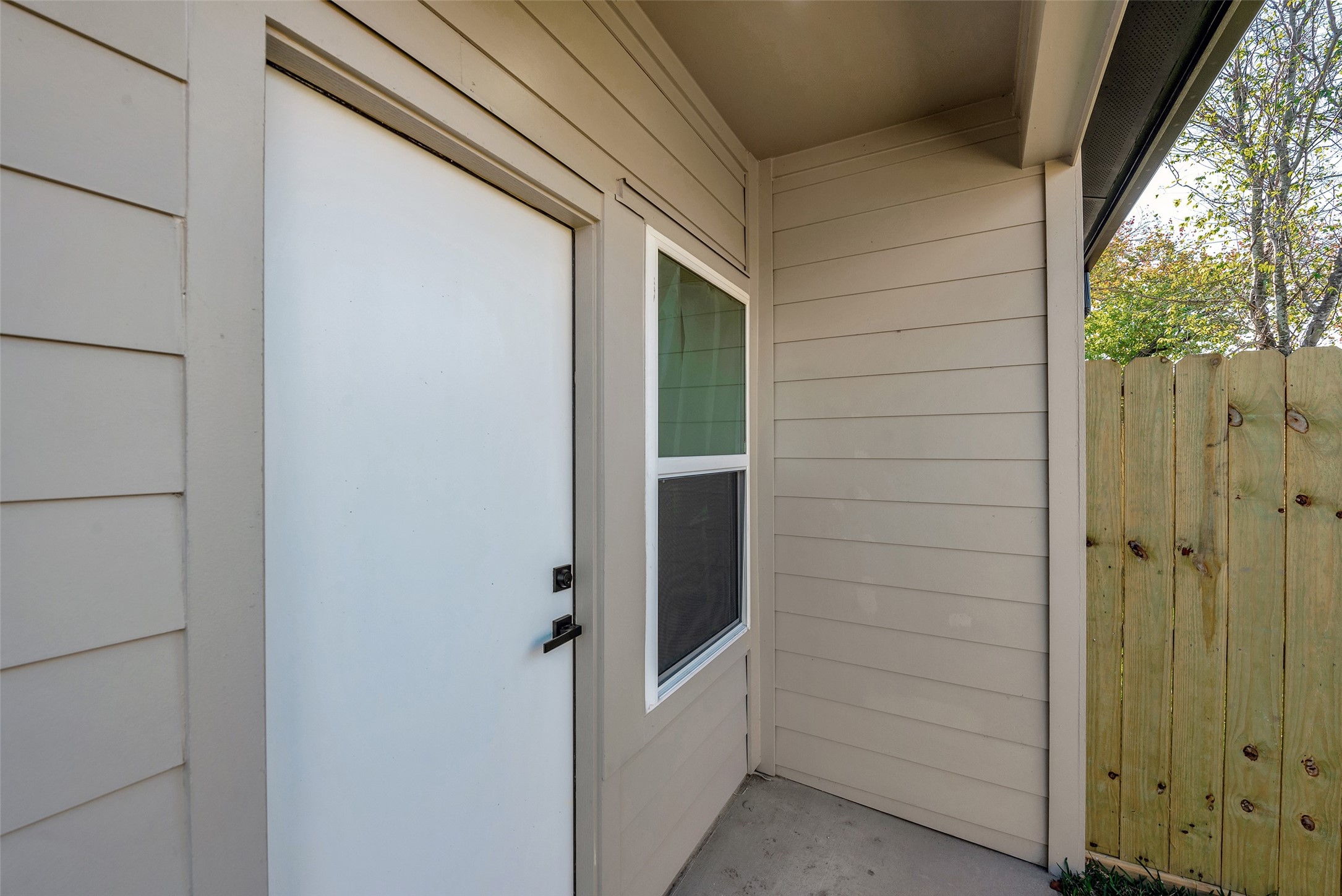 8328 Corinth Street B Property Photo 22
