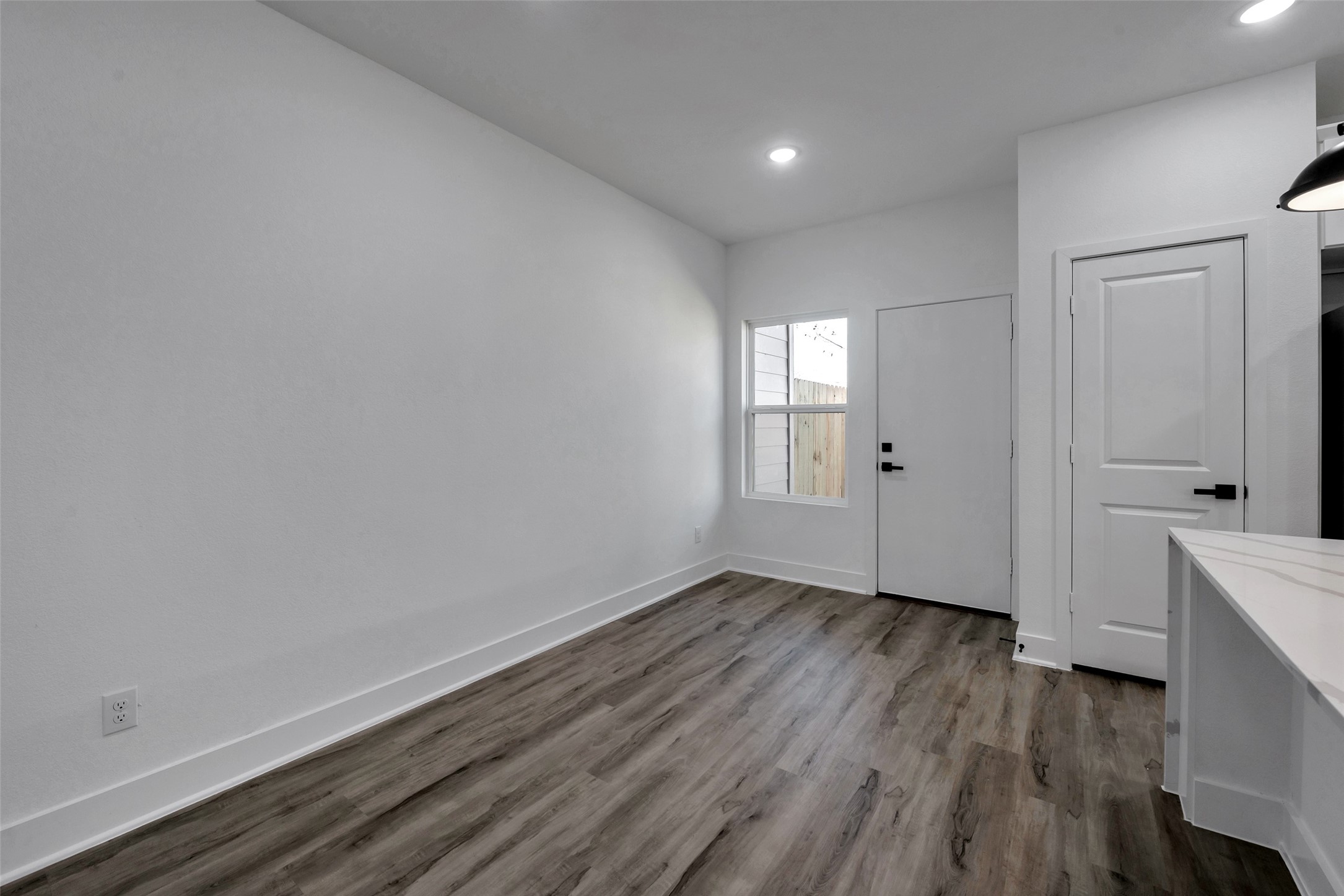 8328 Corinth Street B Property Photo 23