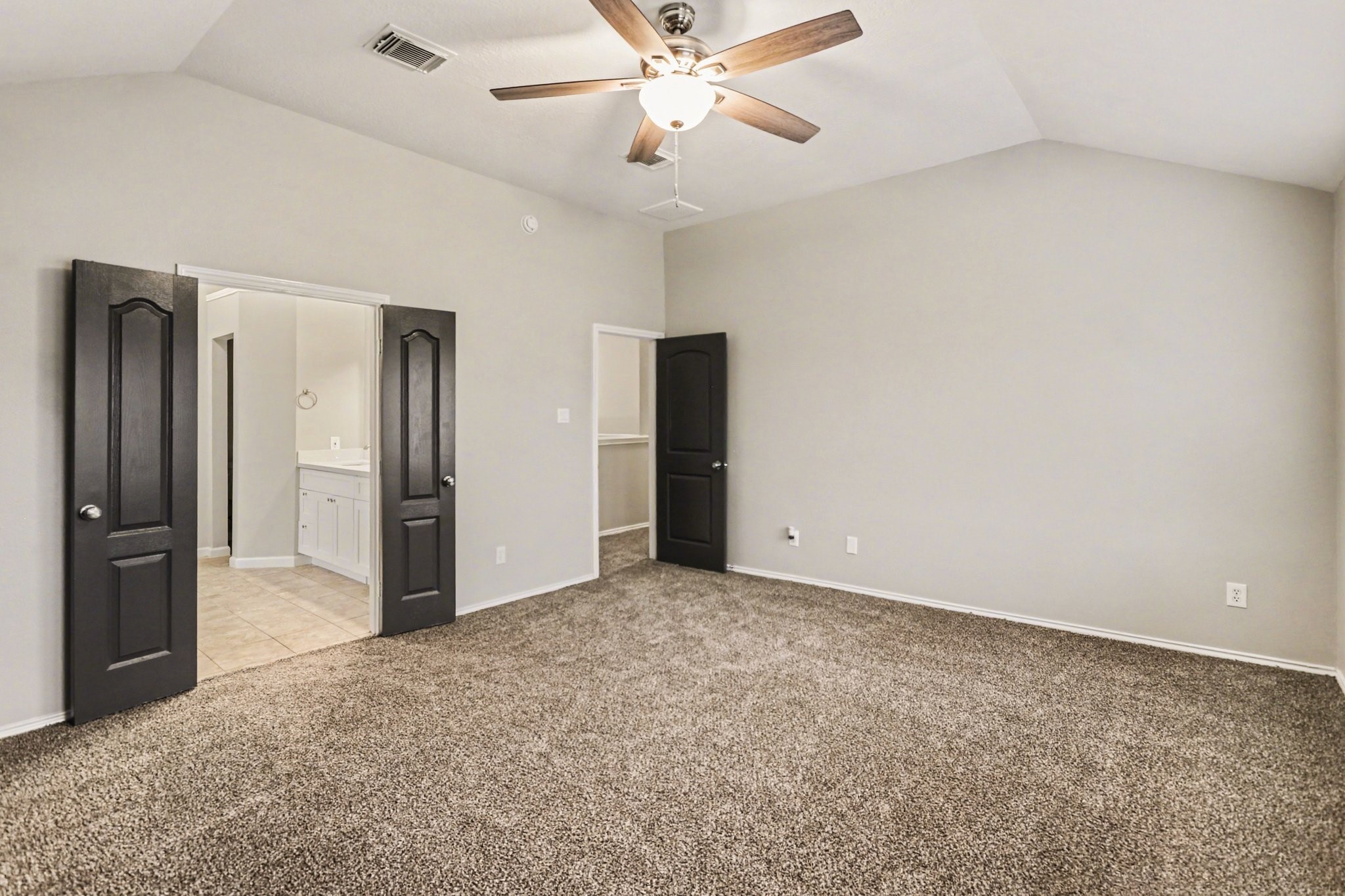 4502 Marquis Avenue Property Photo 17