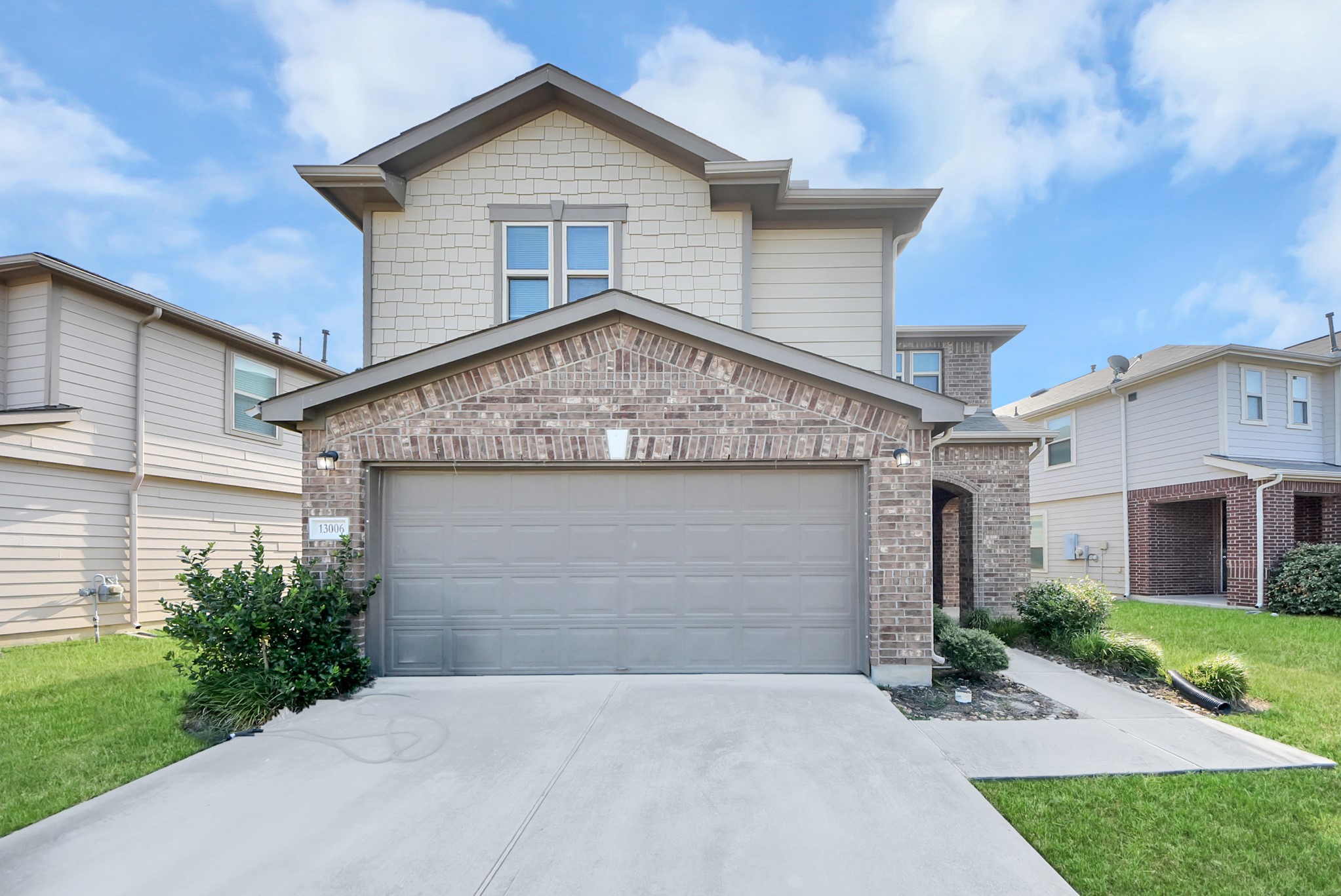 13006 Mills Creek Meadow Drive Property Photo 2