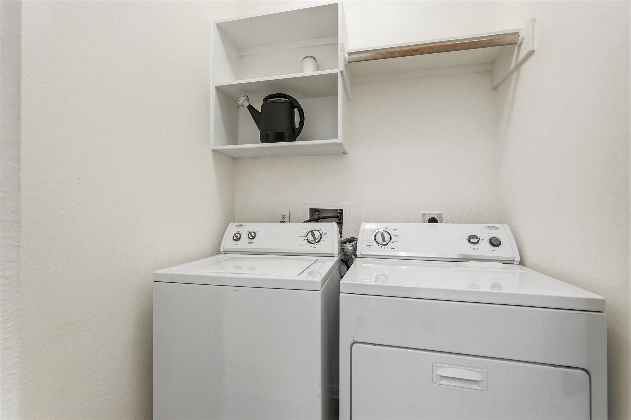 9322 Eaglewood Glen Trail Property Photo 10