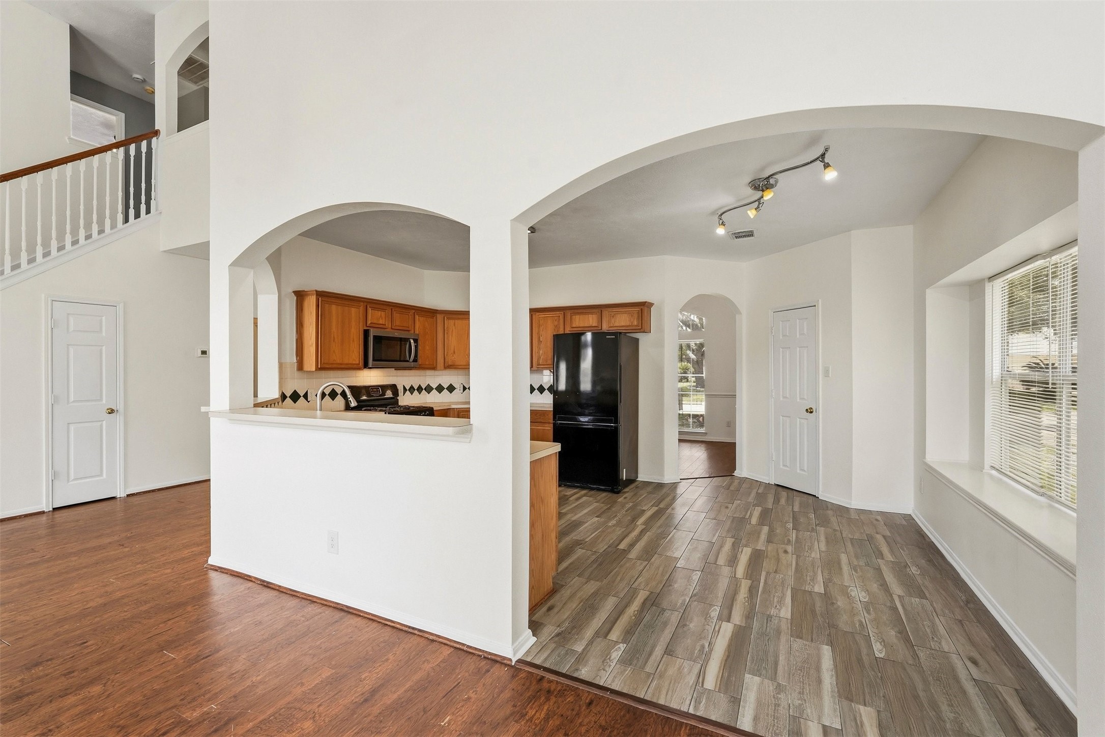 9322 Eaglewood Glen Trail Property Photo 13