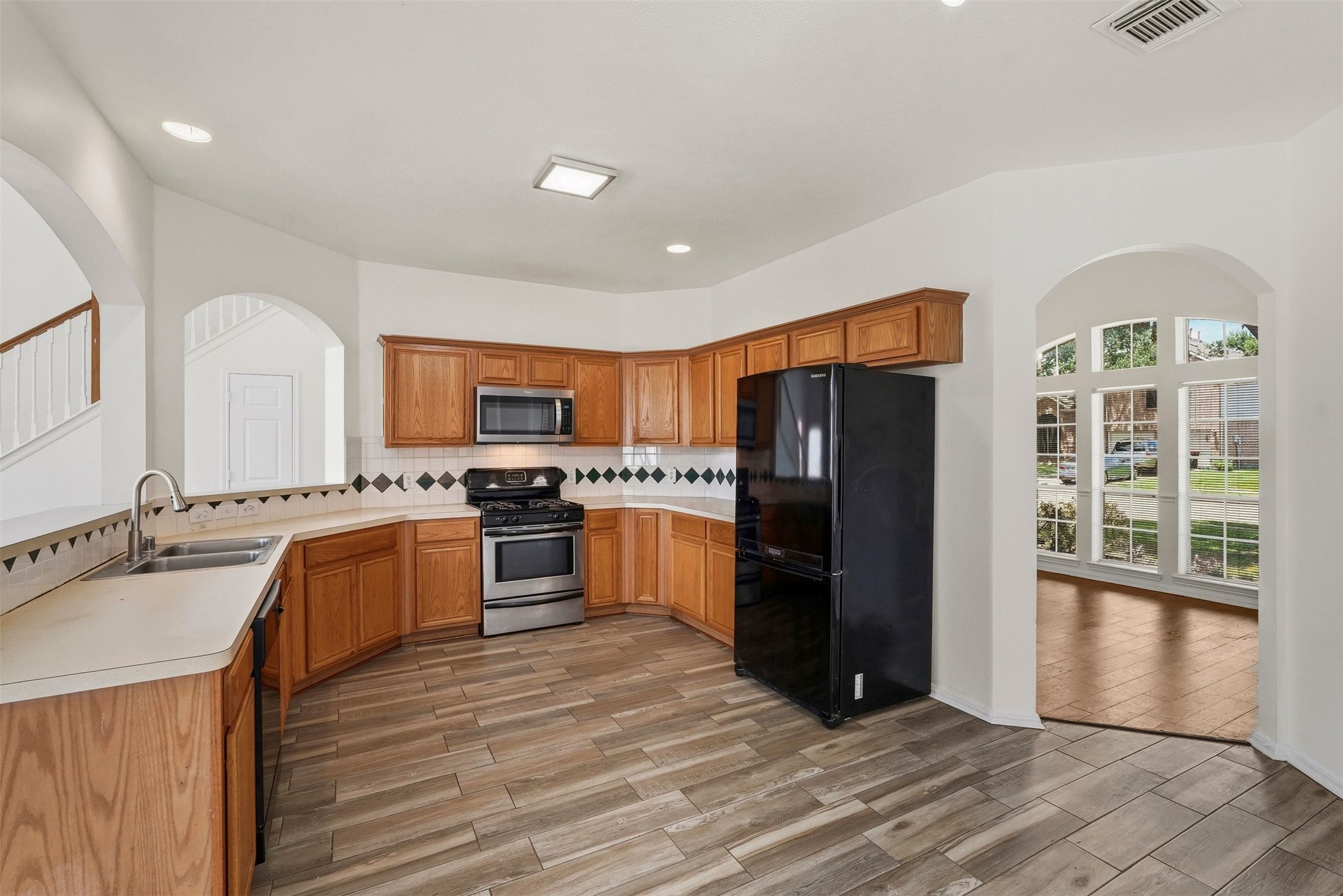 9322 Eaglewood Glen Trail Property Photo 15