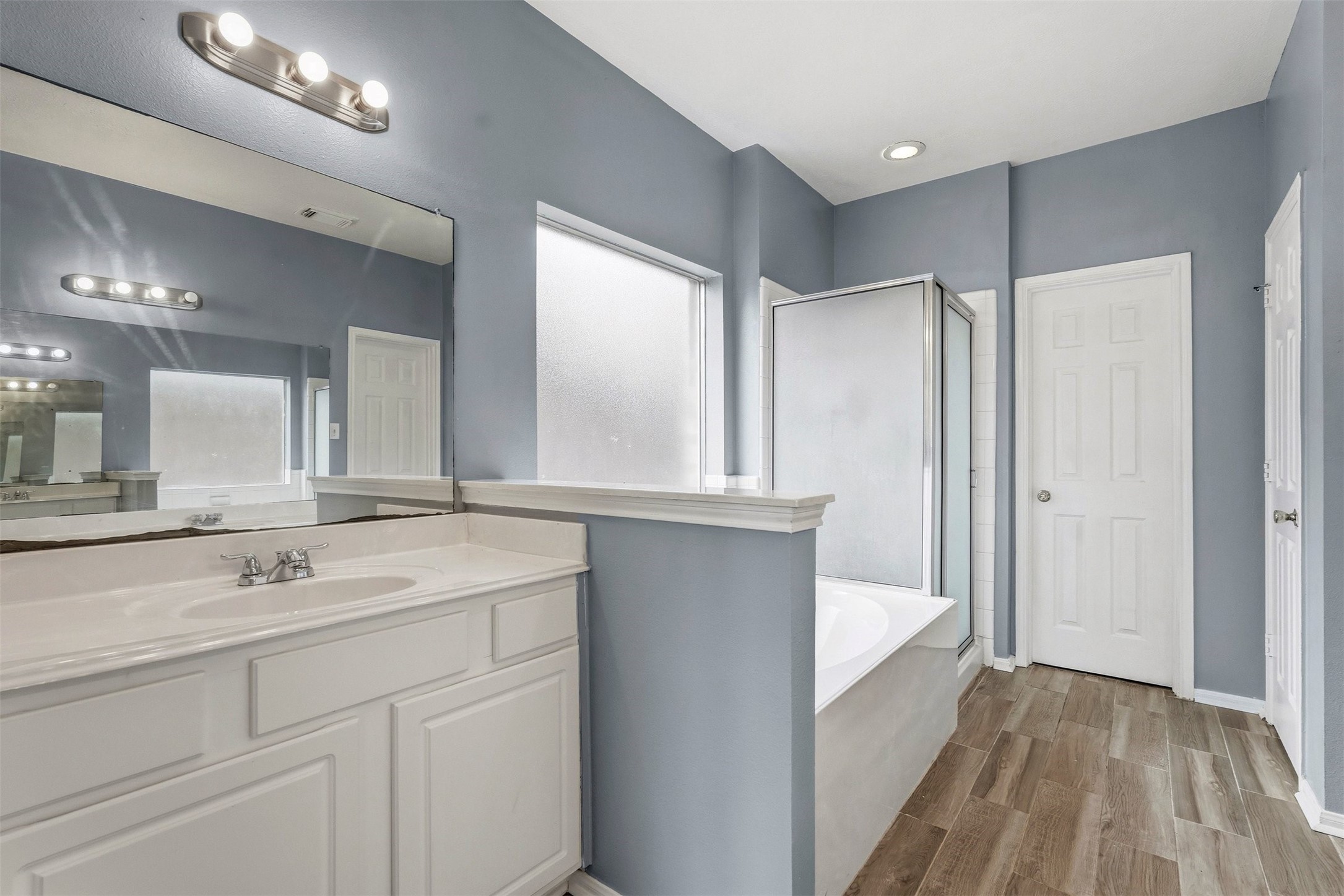 9322 Eaglewood Glen Trail Property Photo 20