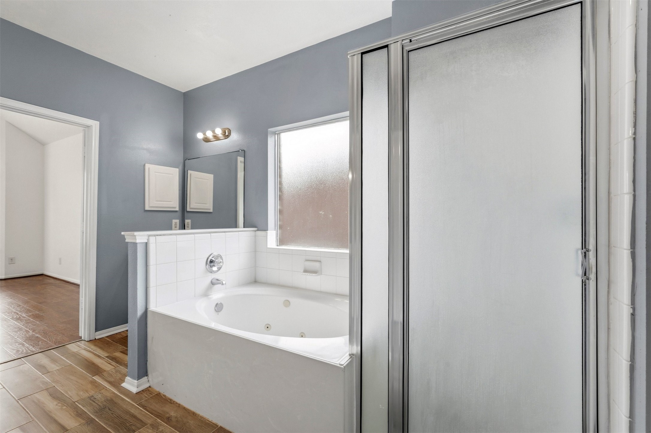 9322 Eaglewood Glen Trail Property Photo 21