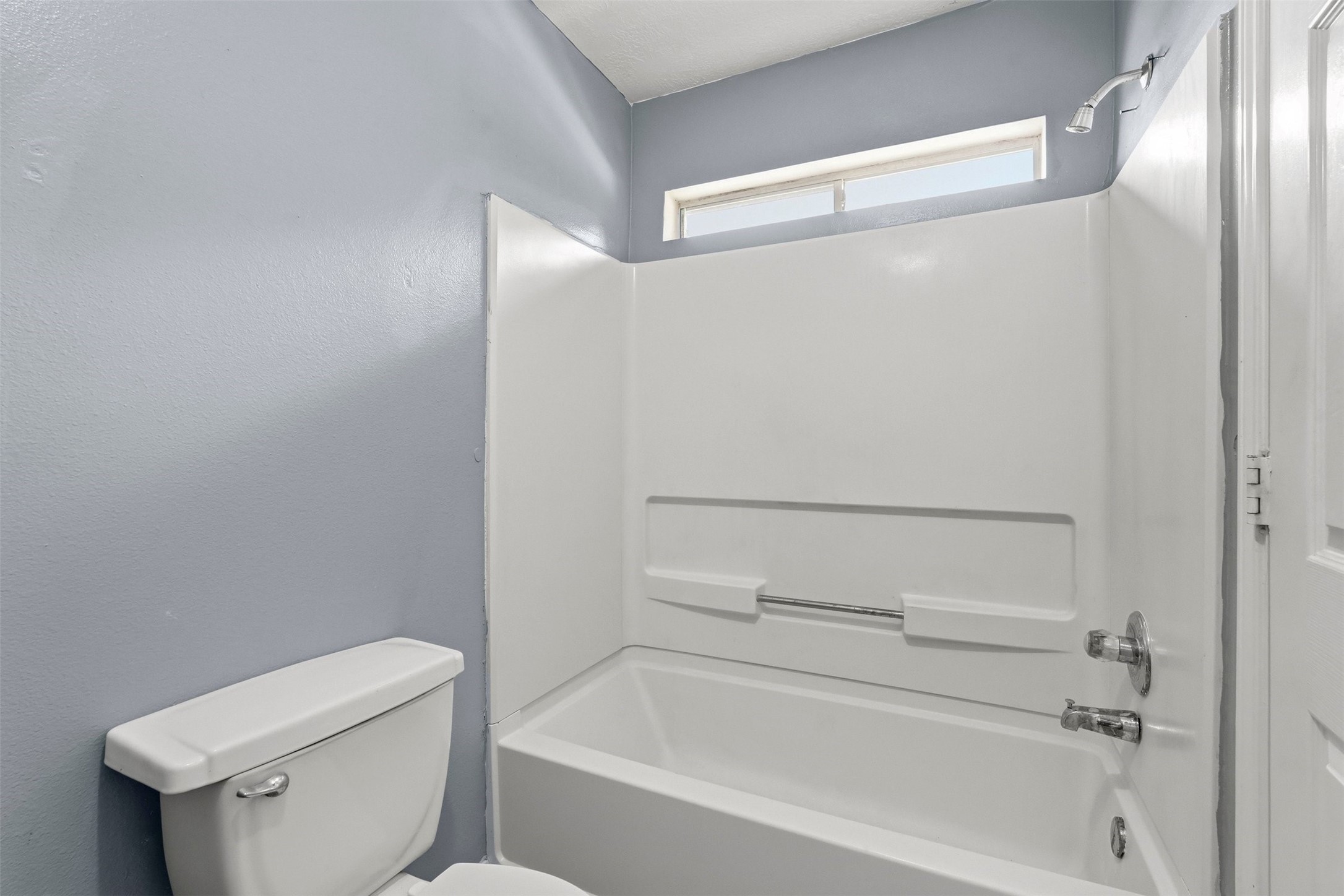 9322 Eaglewood Glen Trail Property Photo 24