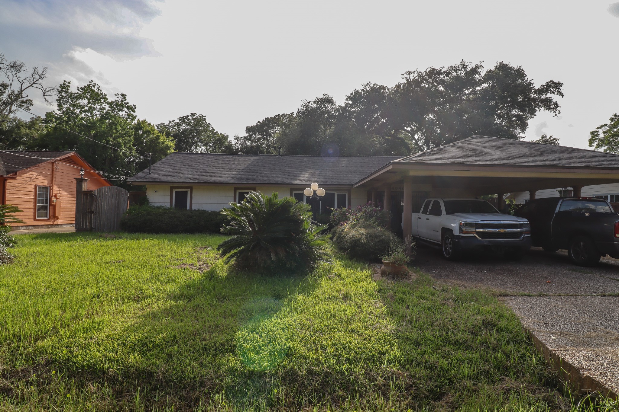 4940 Park Street Property Photo 1