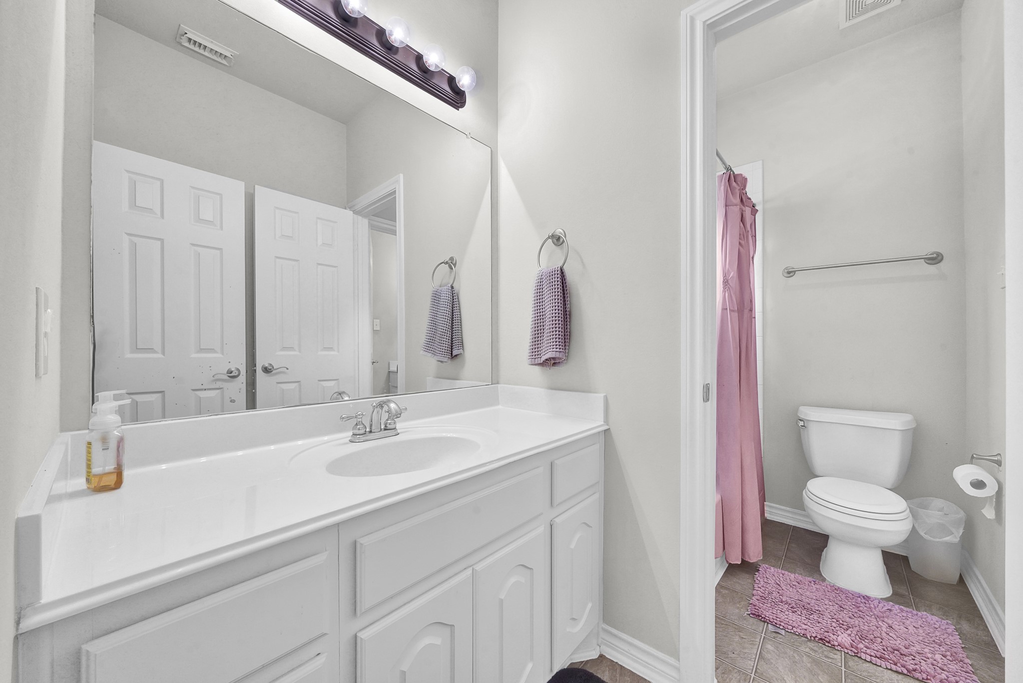9819 Brilliant Lake Drive Property Photo 23