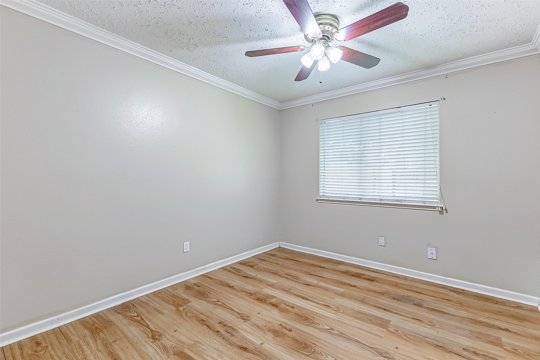 2010 Hickory Glen Drive Property Photo 27