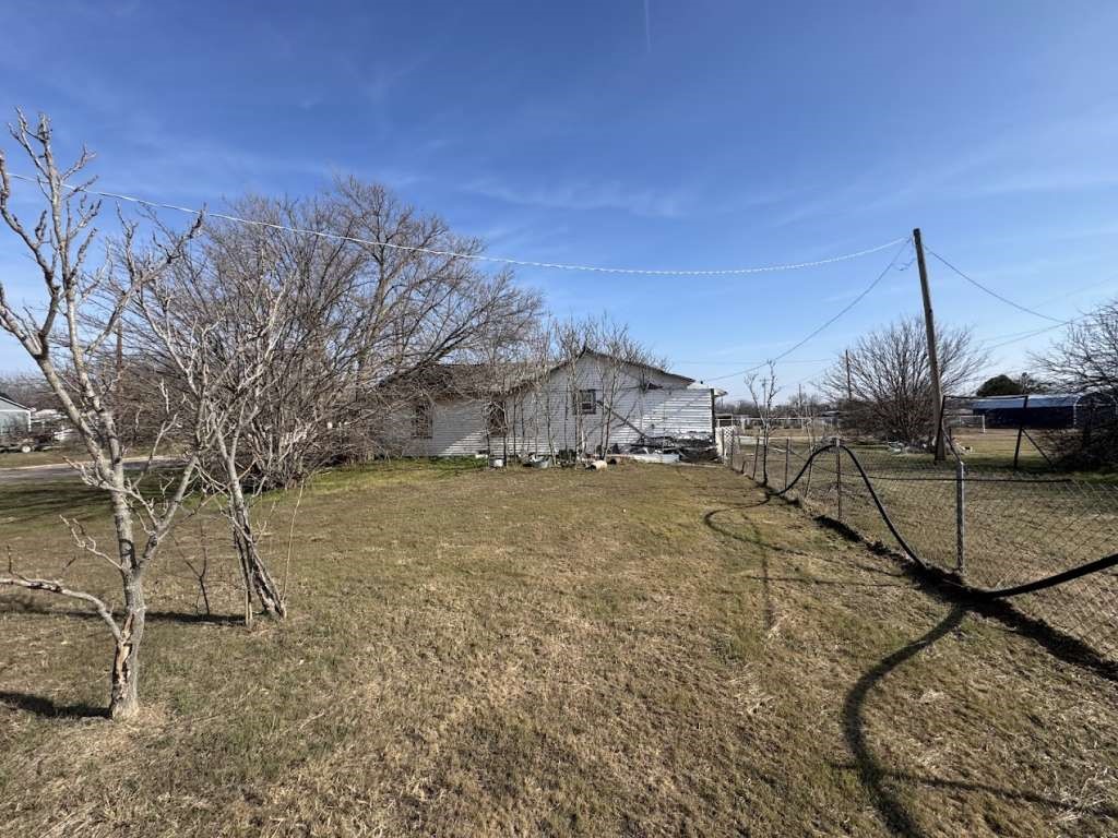 510 E Franklin Avenue Property Photo 2