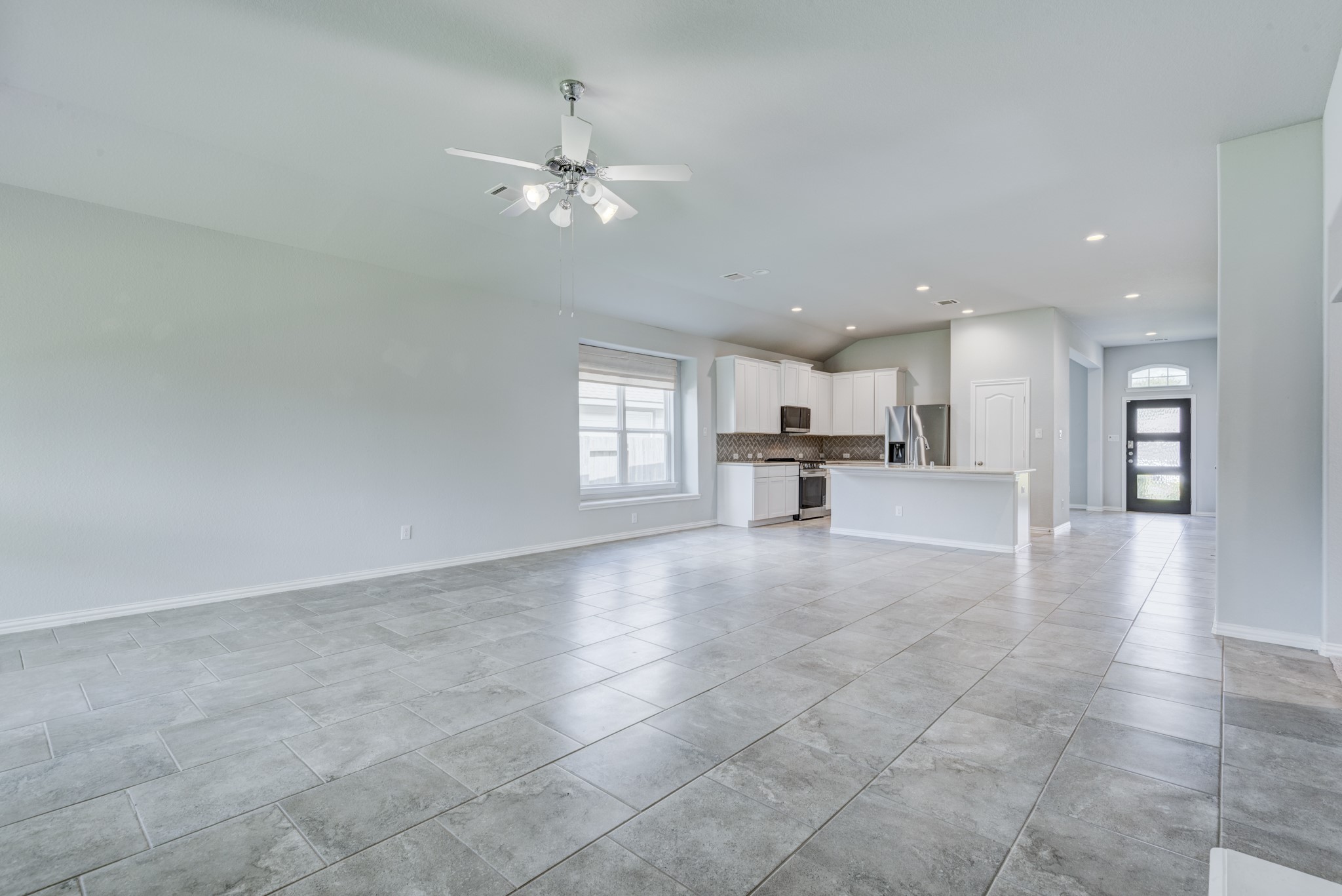 208 Shoreview Drive Property Photo 14