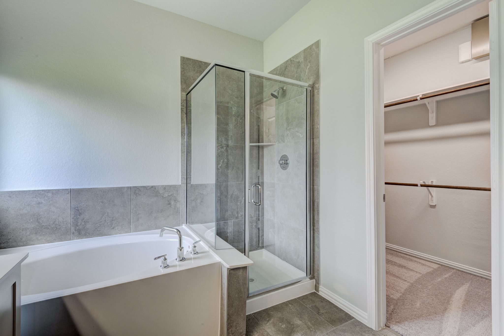 208 Shoreview Drive Property Photo 17