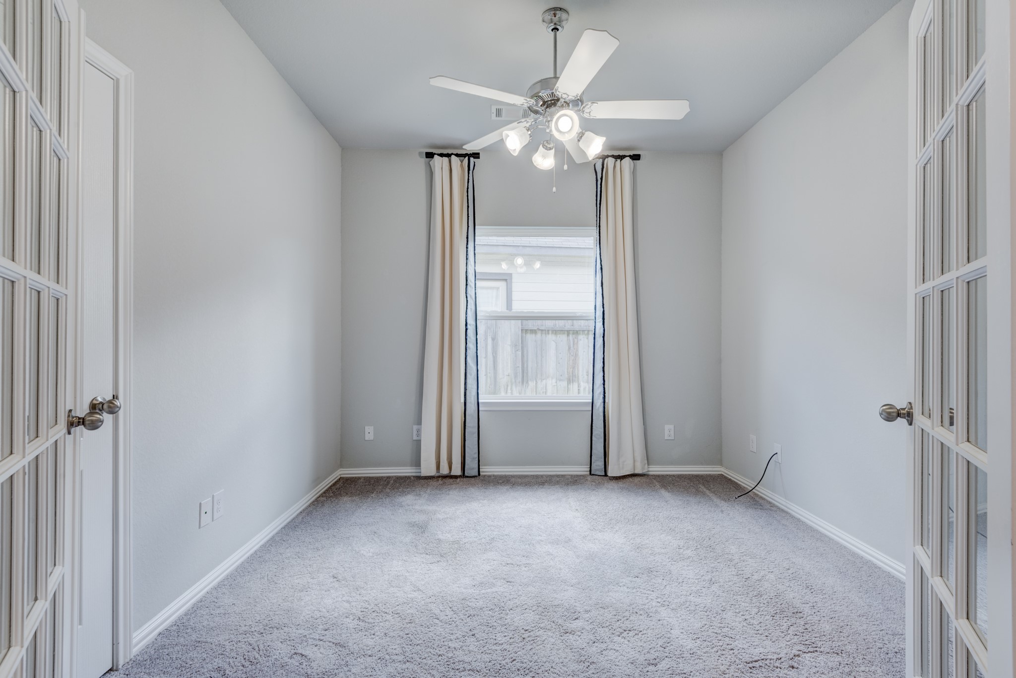 208 Shoreview Drive Property Photo 18