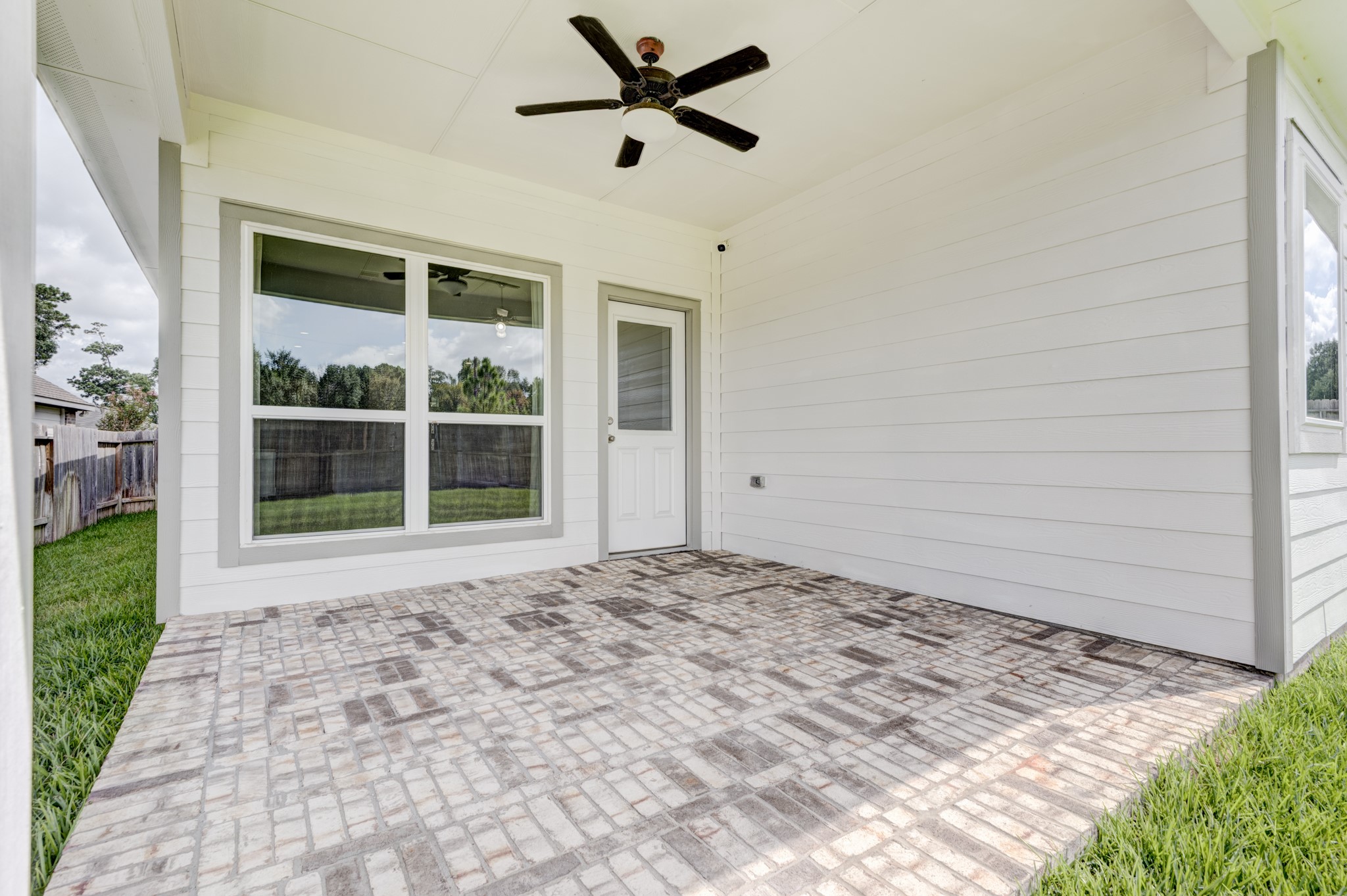 208 Shoreview Drive Property Photo 23