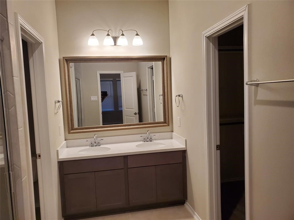 8803 Stargaze Ct Property Photo 6