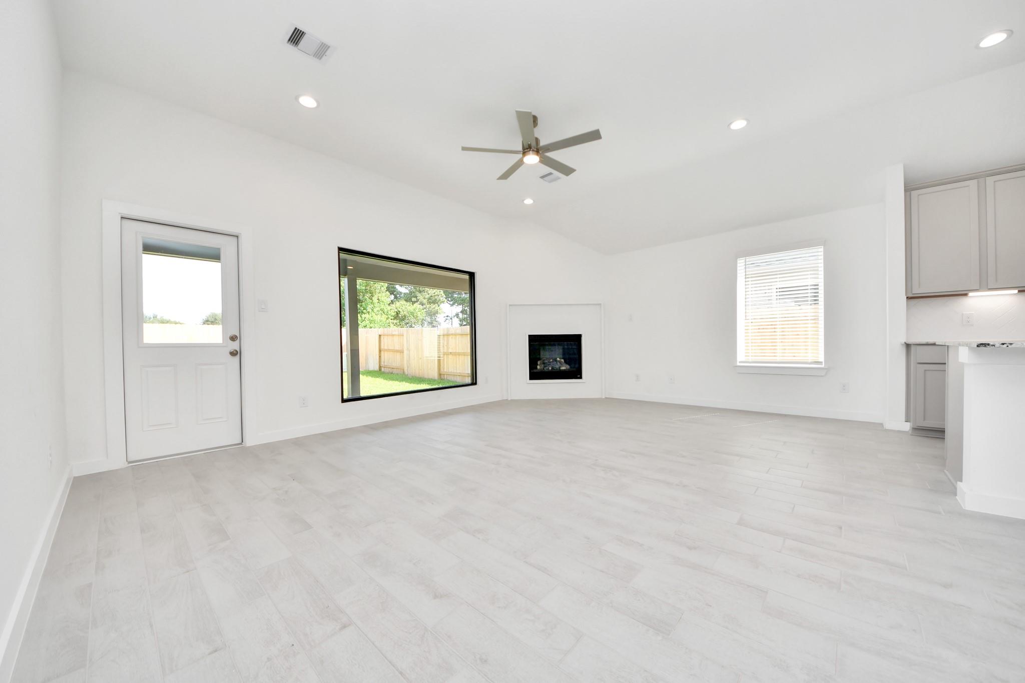 26387 Viva Drive, Magnolia Tx 77355 Property Photo 23