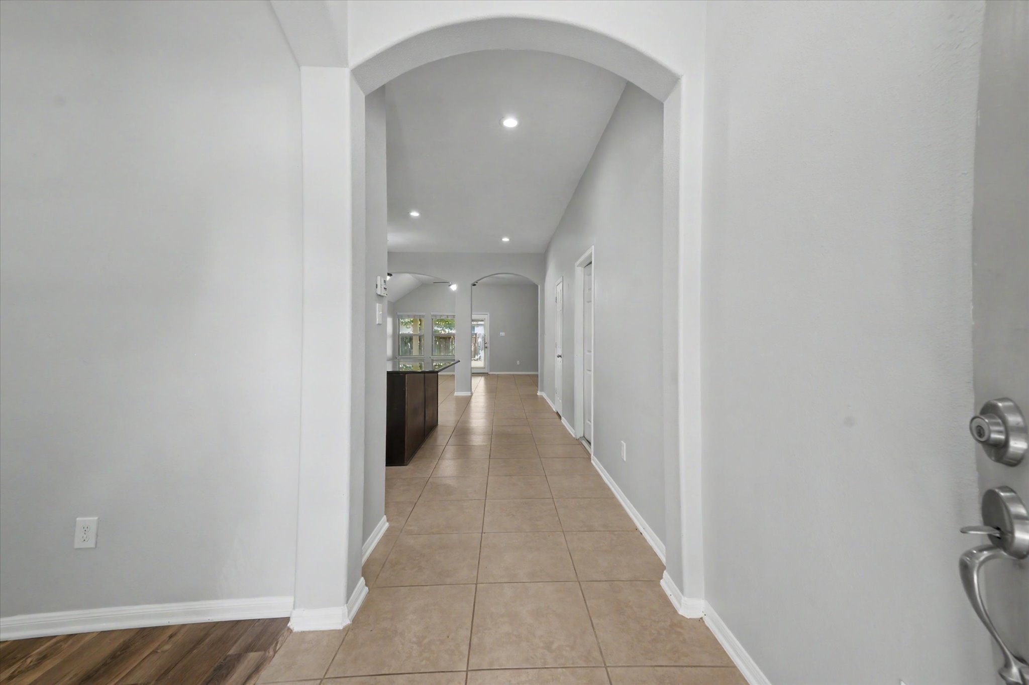 21826 Saragosa Pond Lane Property Photo 6