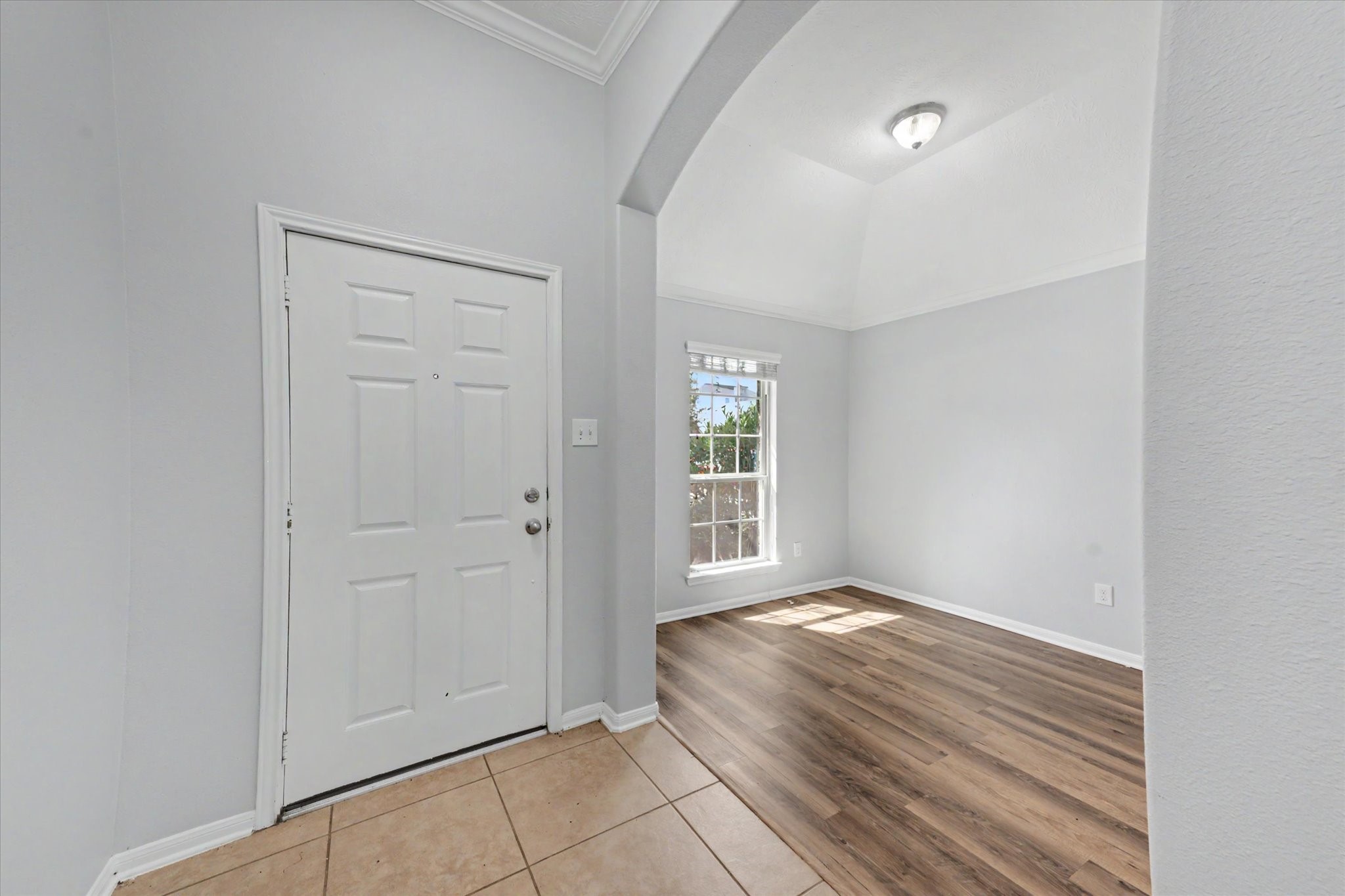 21826 Saragosa Pond Lane Property Photo 7