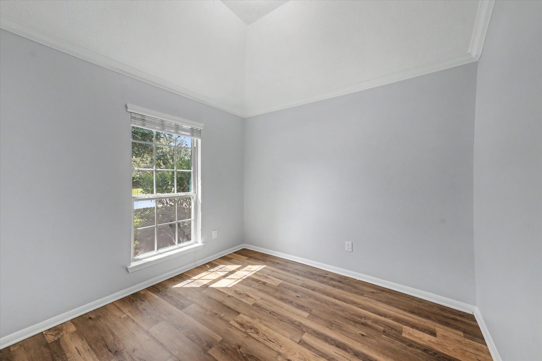 21826 Saragosa Pond Lane Property Photo 8