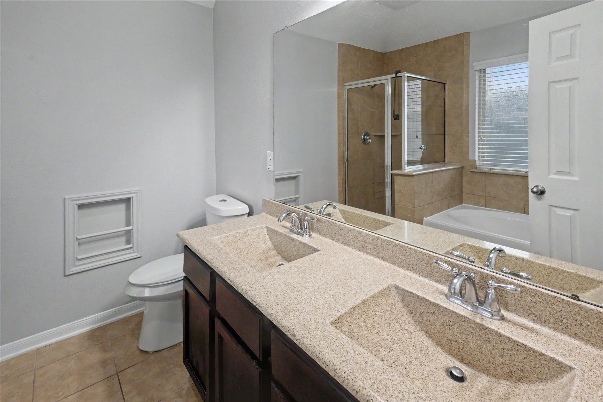 21826 Saragosa Pond Lane Property Photo 34