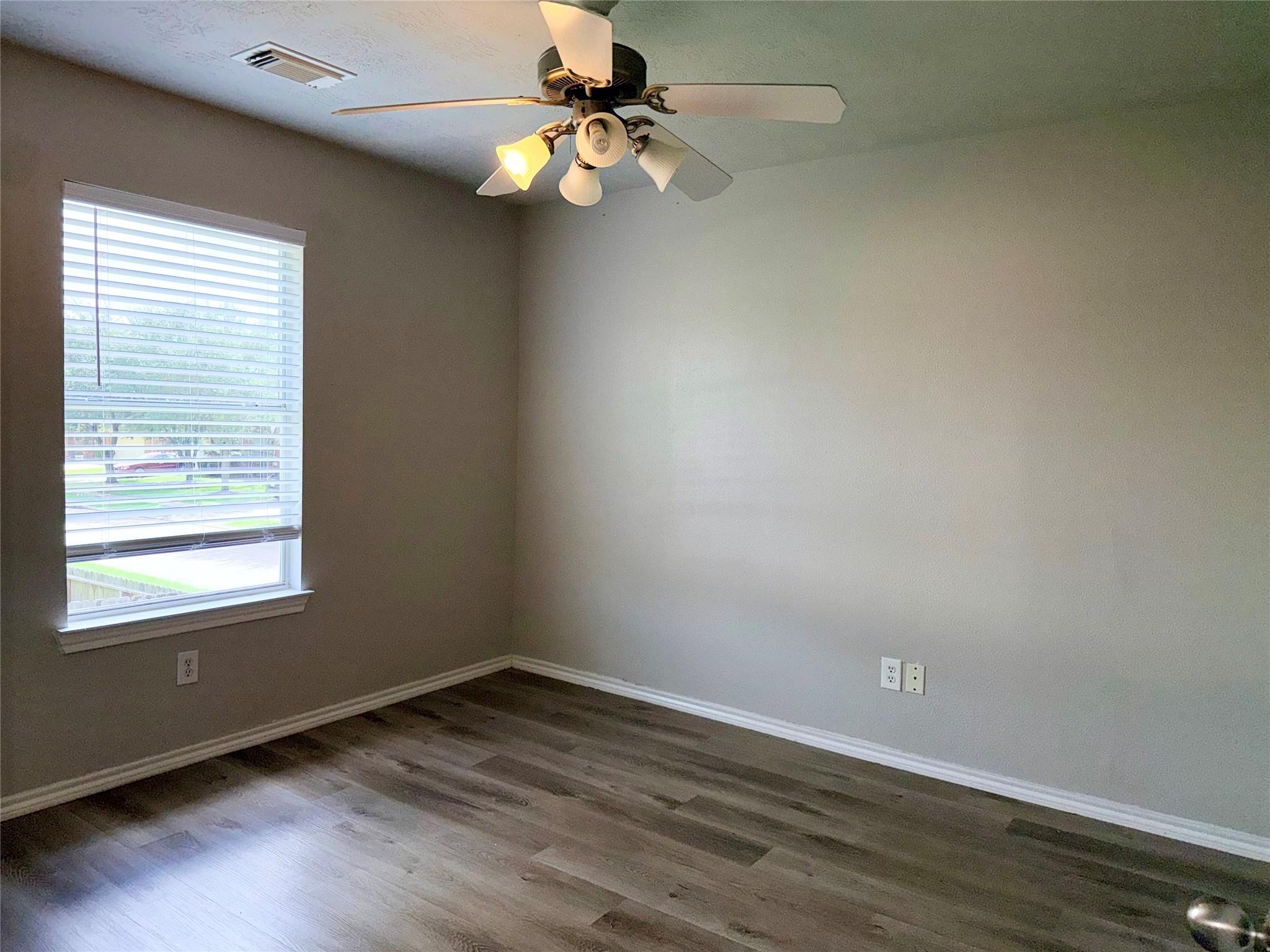6927 Pheasant Oak Drive Property Photo 33