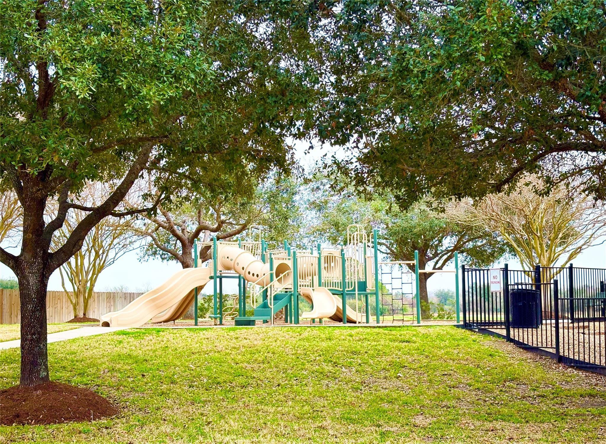 6927 Pheasant Oak Drive Property Photo 45
