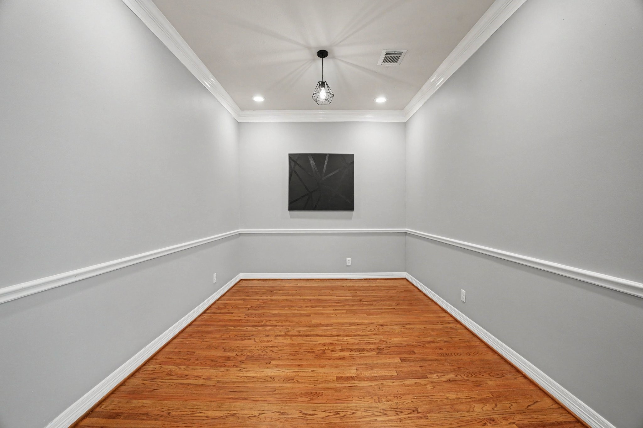 2806 Bering Drive Property Photo 10