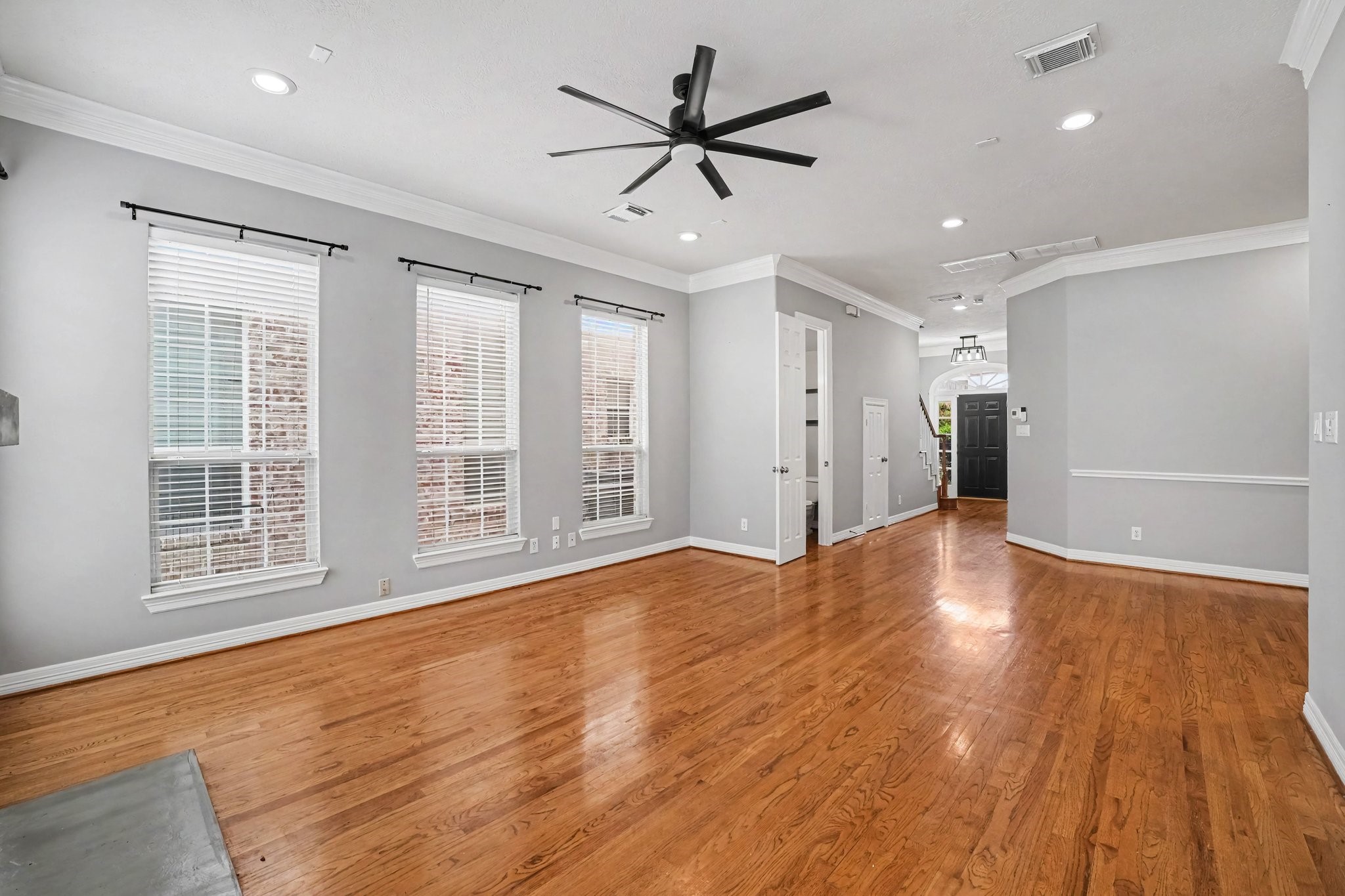2806 Bering Drive Property Photo 13