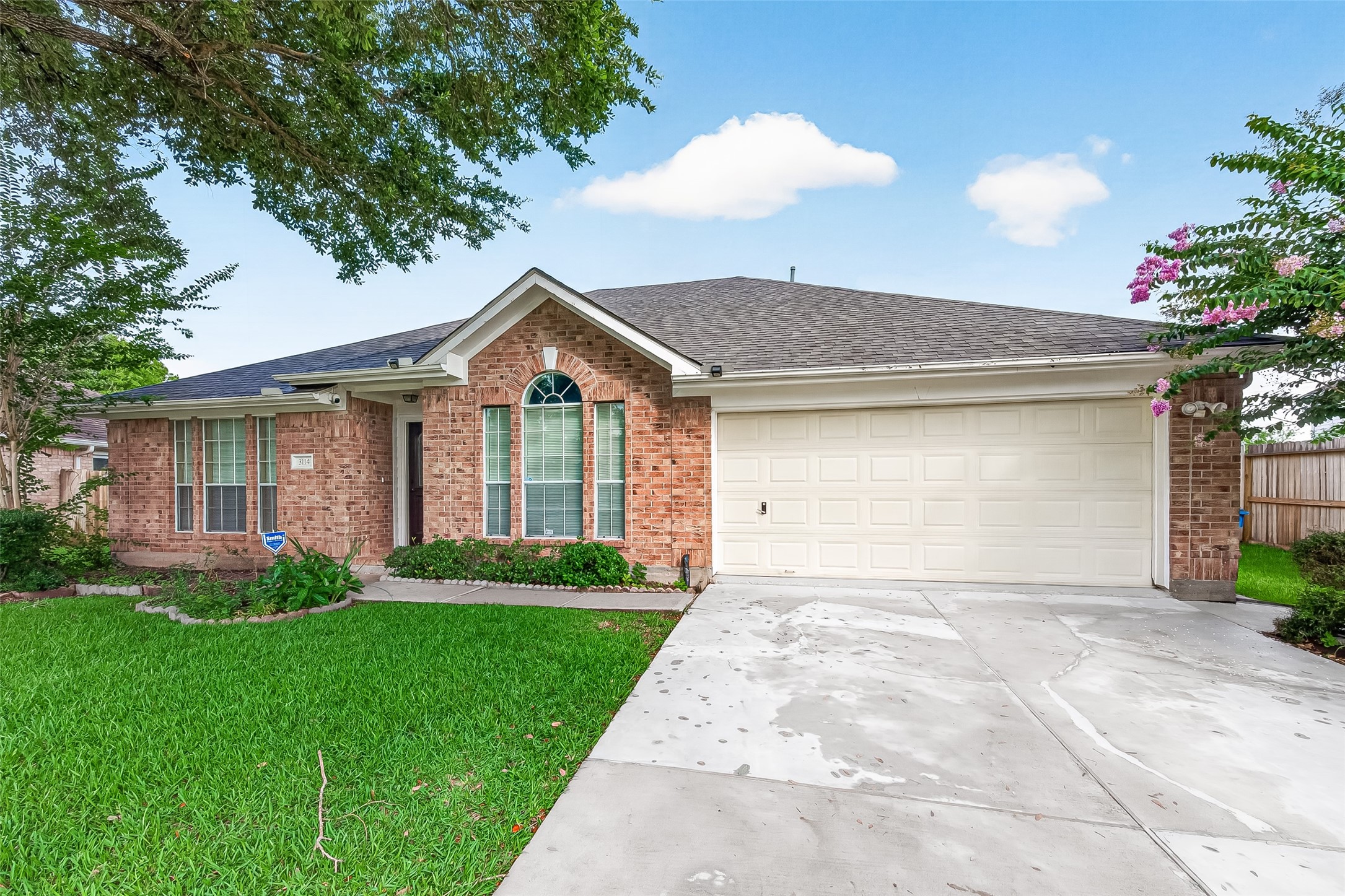 3114 Gatesbury North Drive Property Photo