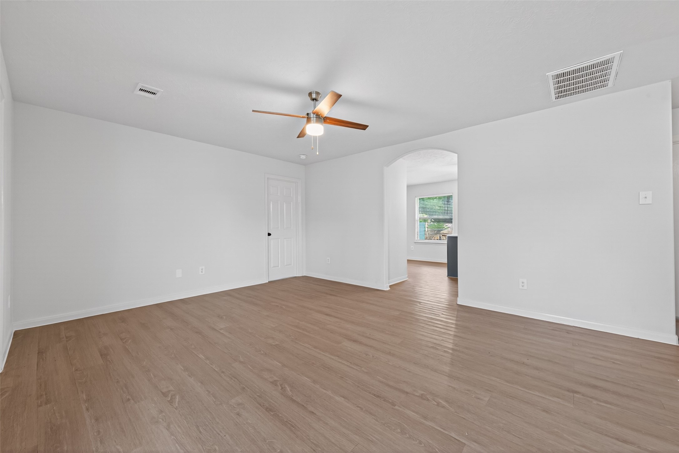 16348 Ryan Guinn Way Property Photo 6