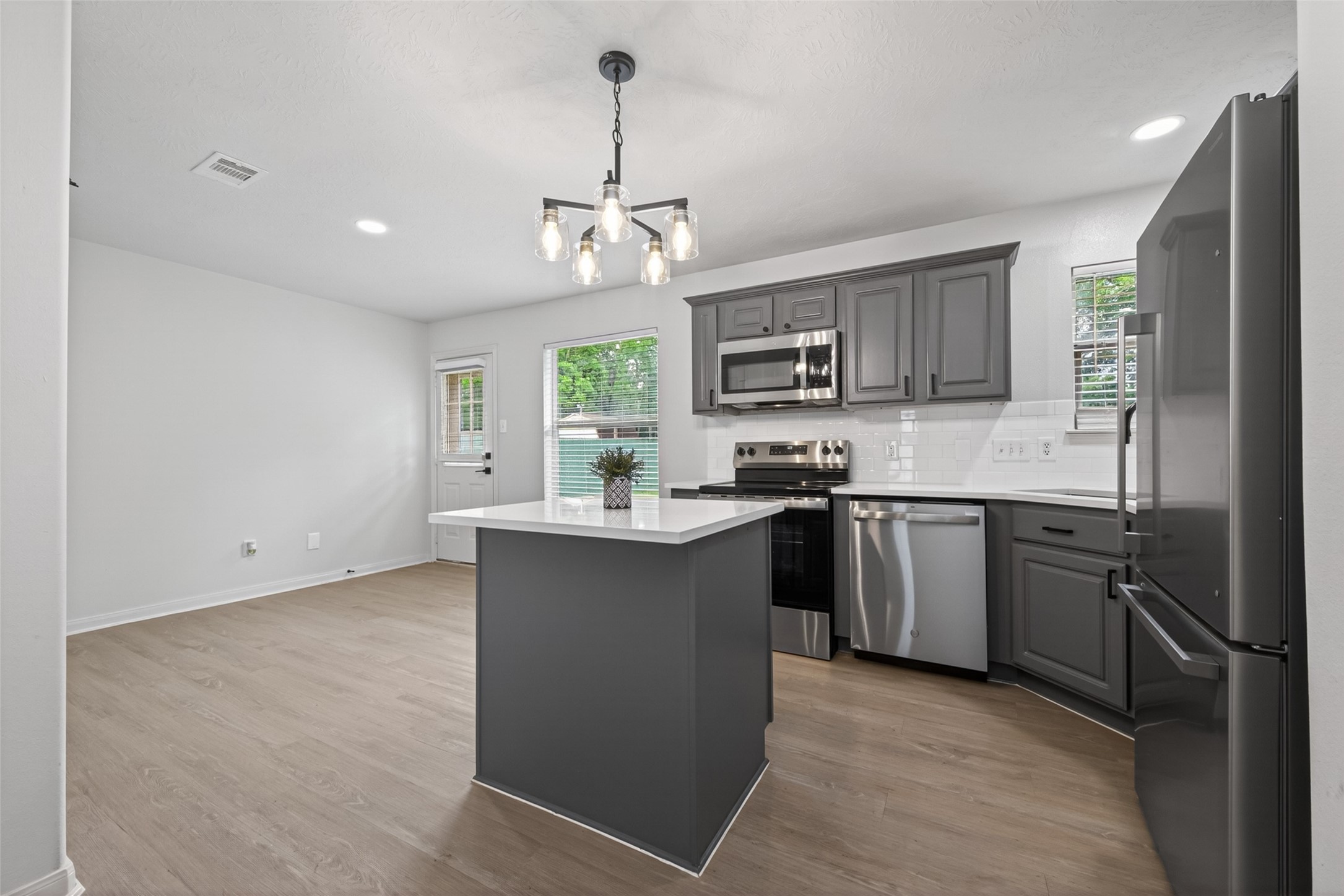 16348 Ryan Guinn Way Property Photo 10