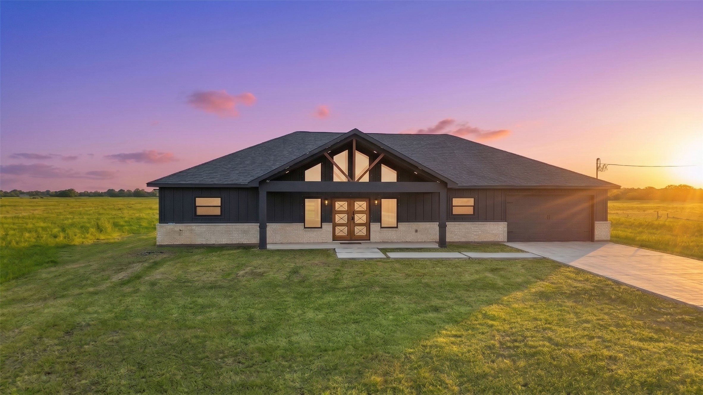 619 Chuckwagon Trail Property Photo 1