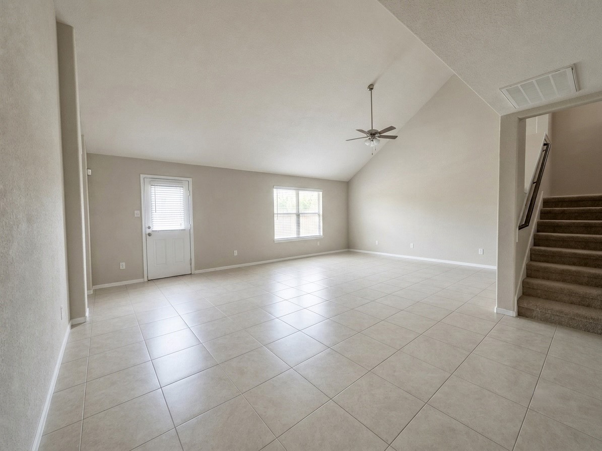 29007 Jacobs River Dr Property Photo 6